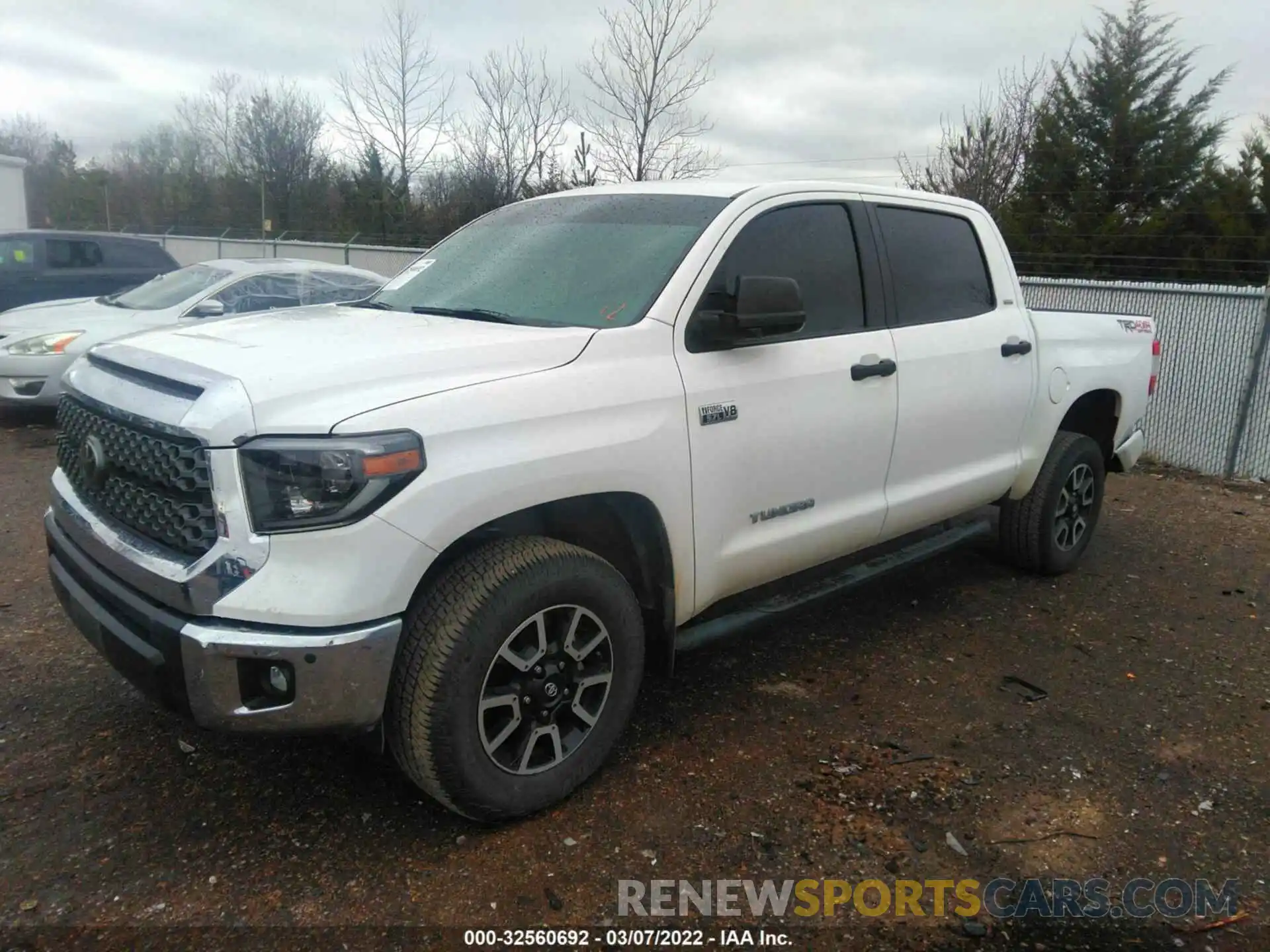 2 Photograph of a damaged car 5TFDY5F10LX872777 TOYOTA TUNDRA 4WD 2020