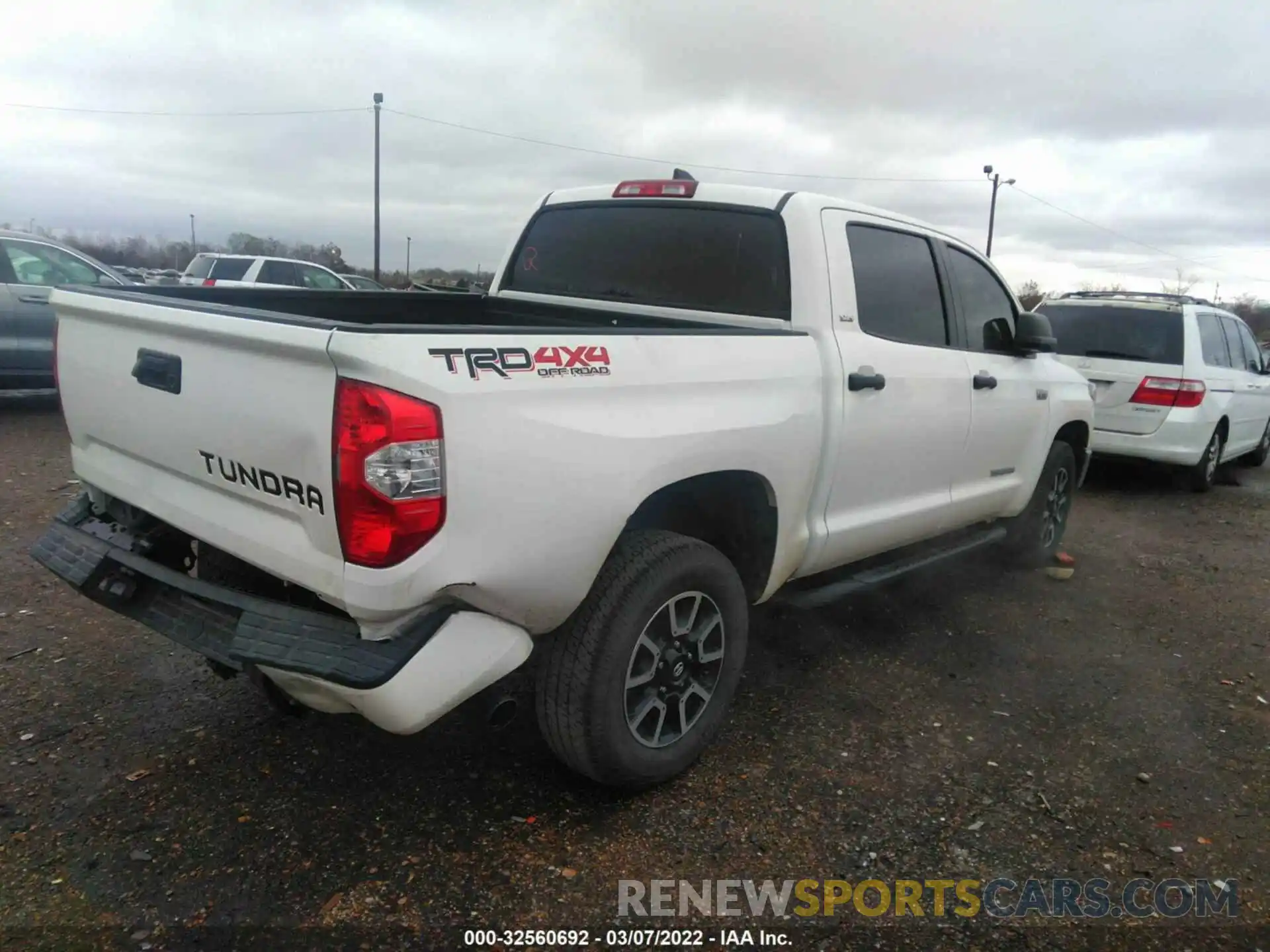 4 Фотография поврежденного автомобиля 5TFDY5F10LX872777 TOYOTA TUNDRA 4WD 2020