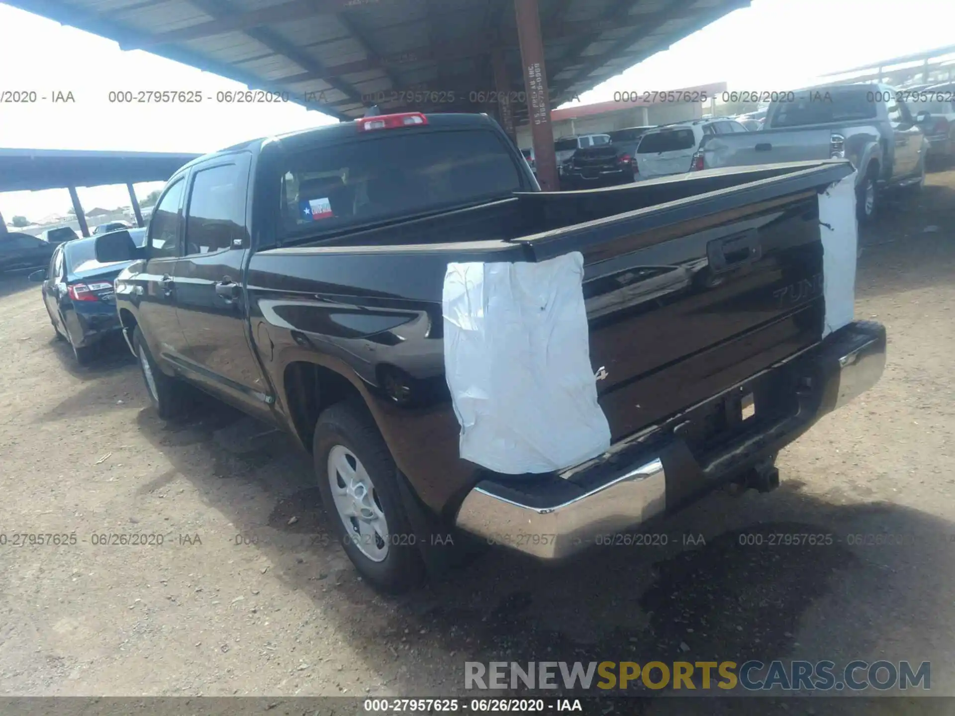 3 Photograph of a damaged car 5TFDY5F10LX883942 TOYOTA TUNDRA 4WD 2020