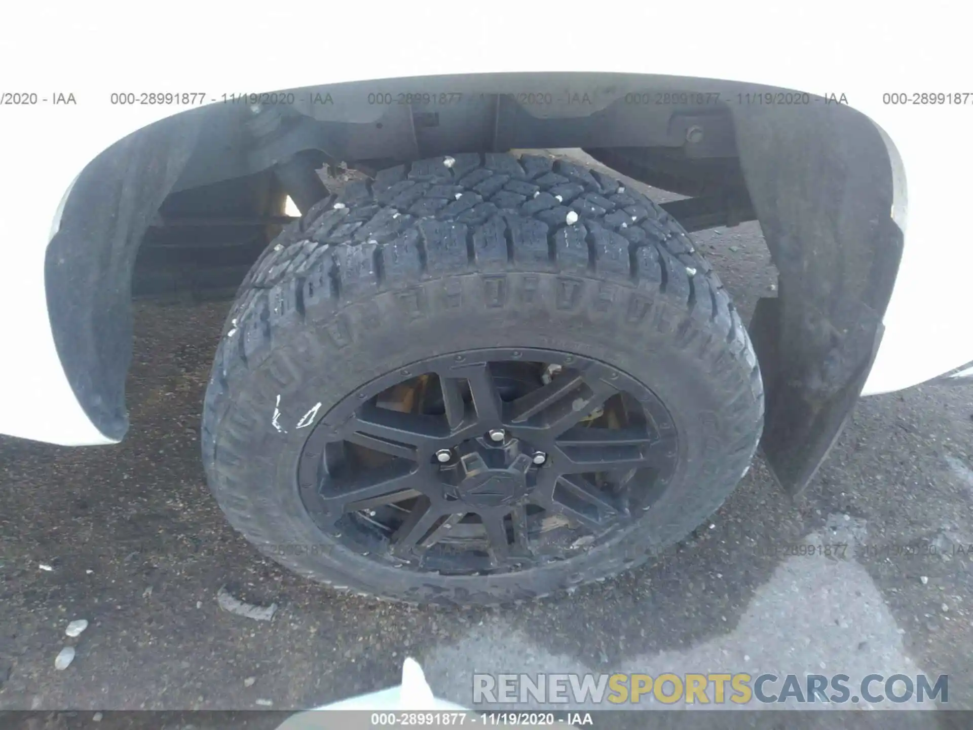 13 Photograph of a damaged car 5TFDY5F10LX887540 TOYOTA TUNDRA 4WD 2020