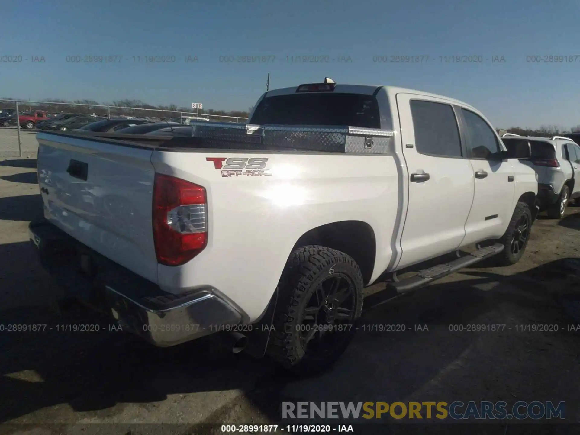 4 Photograph of a damaged car 5TFDY5F10LX887540 TOYOTA TUNDRA 4WD 2020