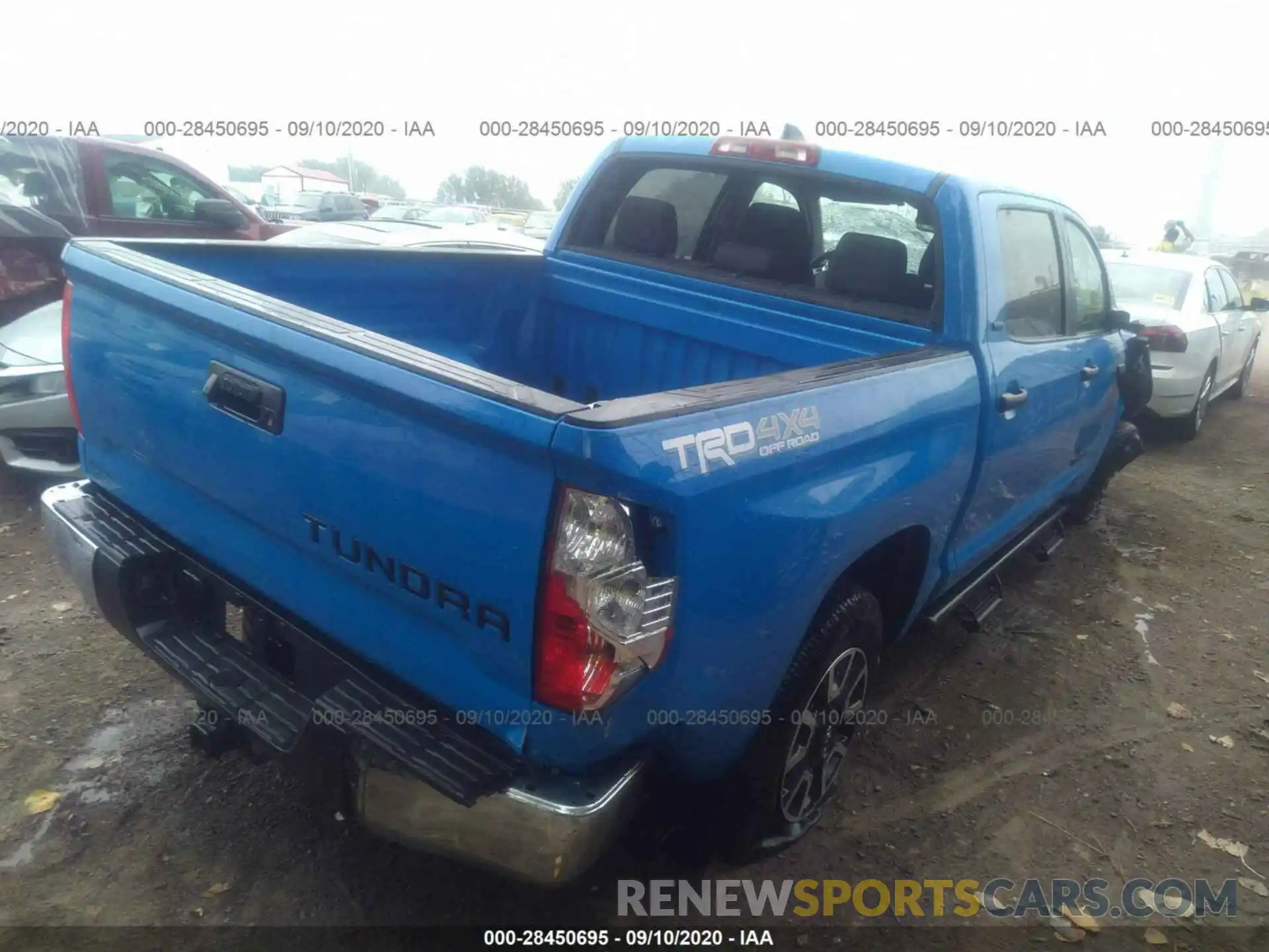 4 Фотография поврежденного автомобиля 5TFDY5F10LX887909 TOYOTA TUNDRA 4WD 2020