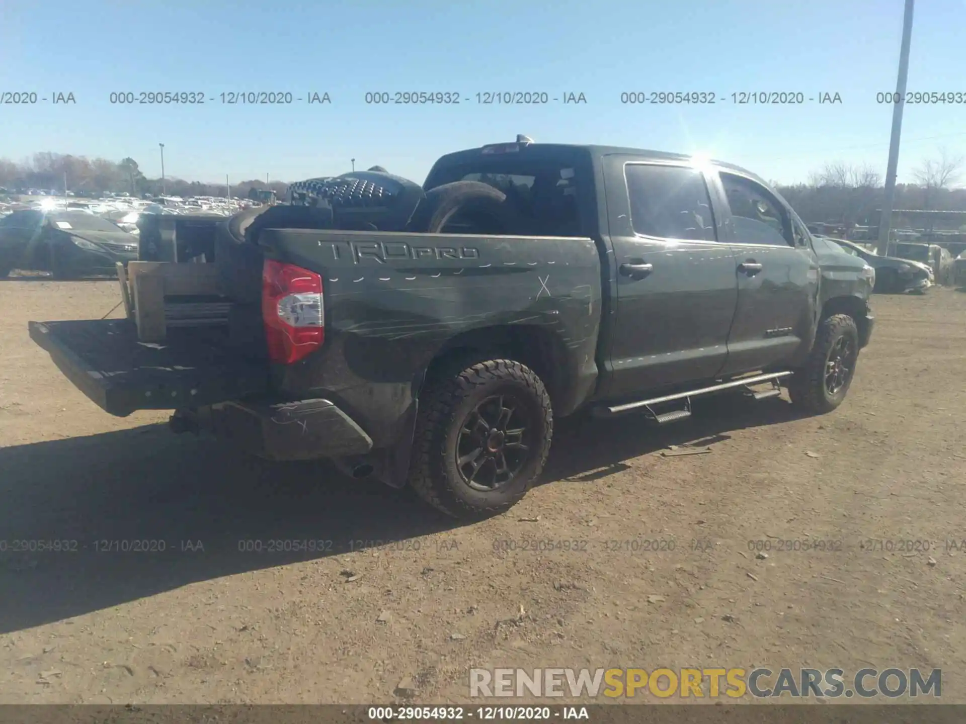 4 Photograph of a damaged car 5TFDY5F10LX893712 TOYOTA TUNDRA 4WD 2020