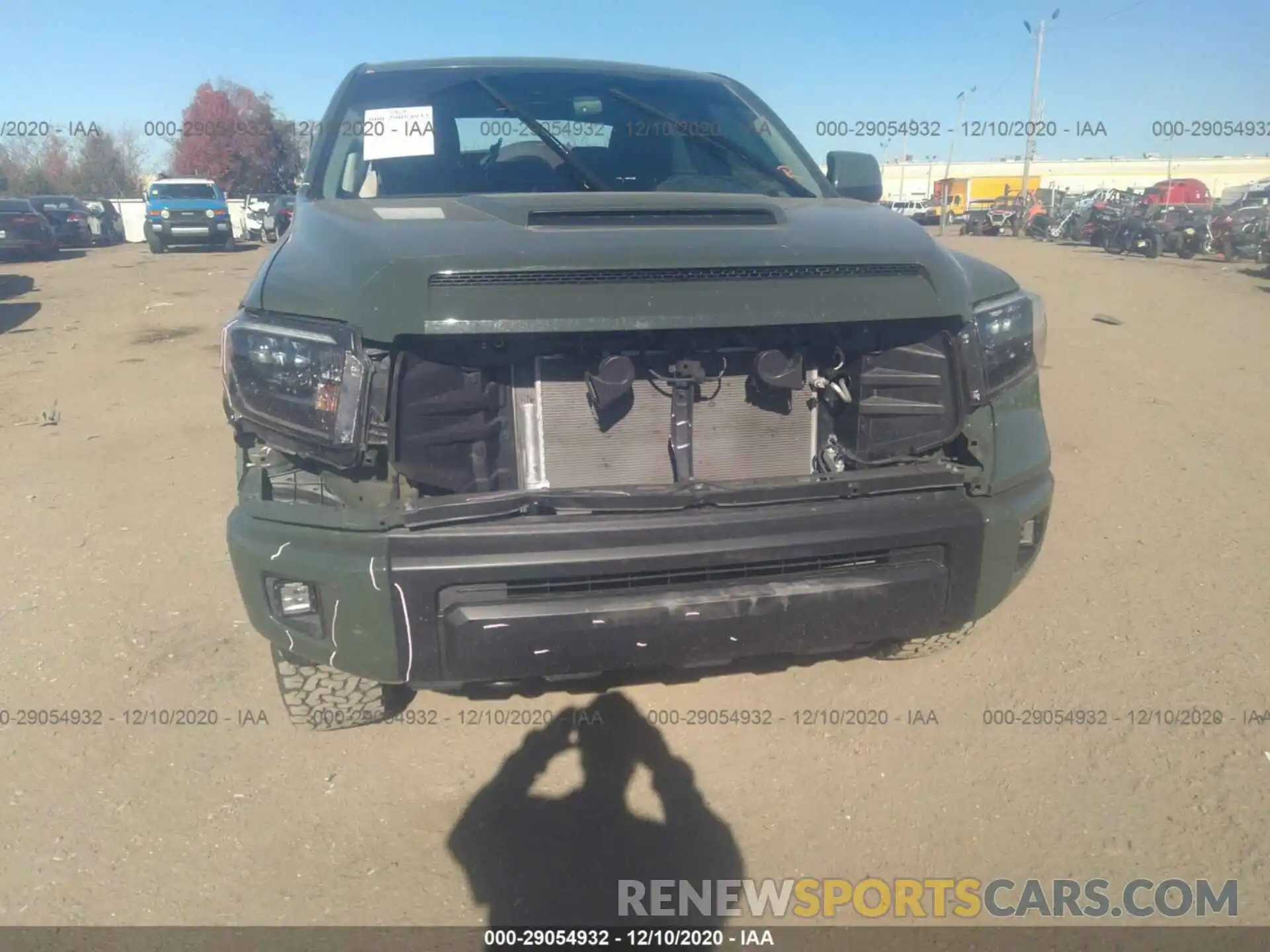 6 Photograph of a damaged car 5TFDY5F10LX893712 TOYOTA TUNDRA 4WD 2020