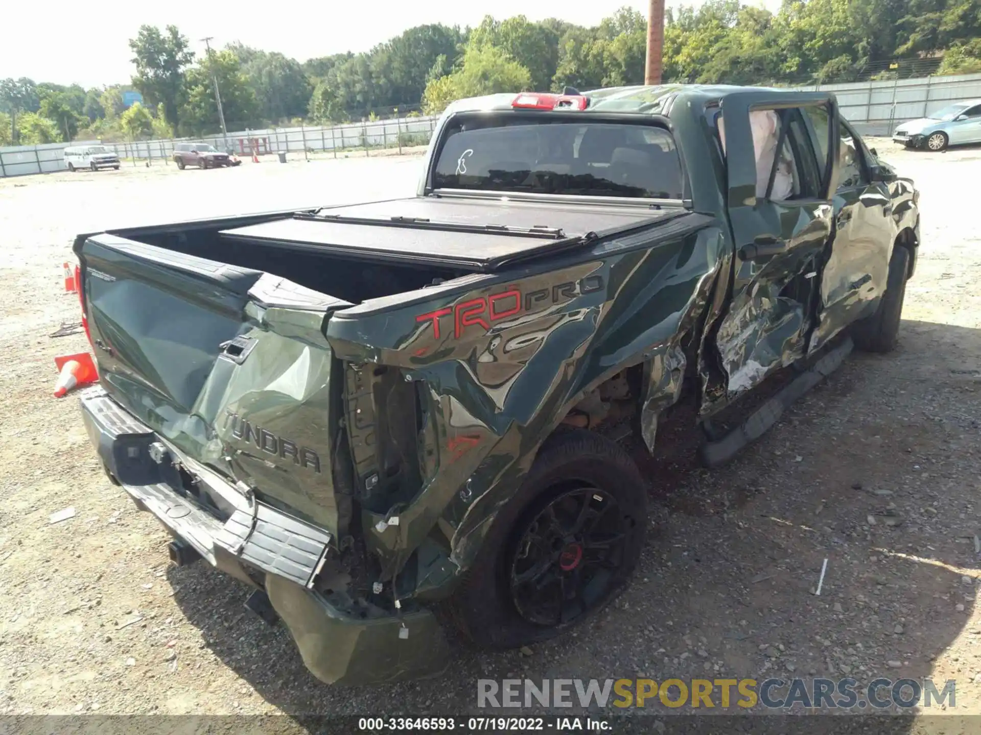 4 Photograph of a damaged car 5TFDY5F10LX926823 TOYOTA TUNDRA 4WD 2020