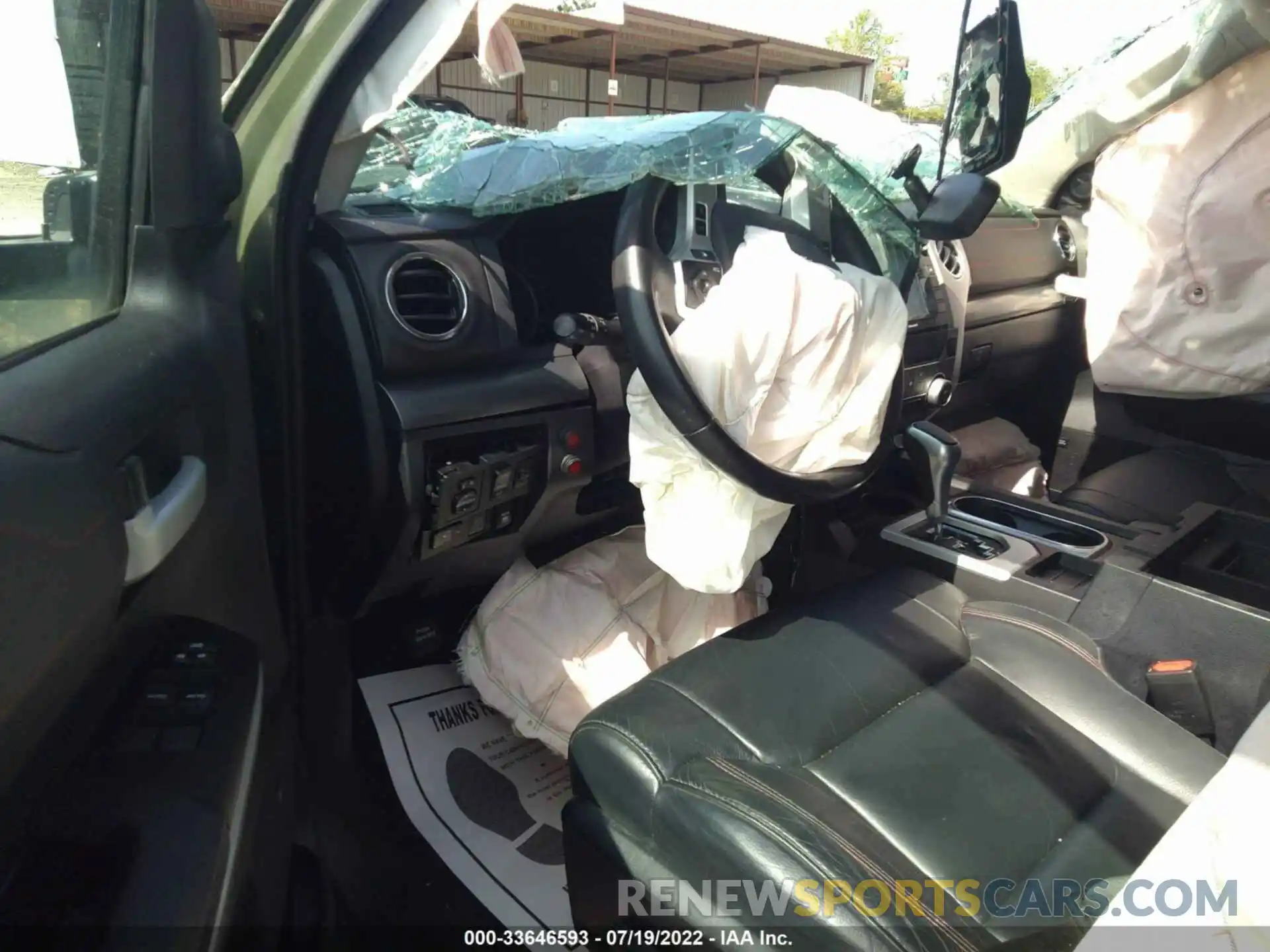 5 Photograph of a damaged car 5TFDY5F10LX926823 TOYOTA TUNDRA 4WD 2020