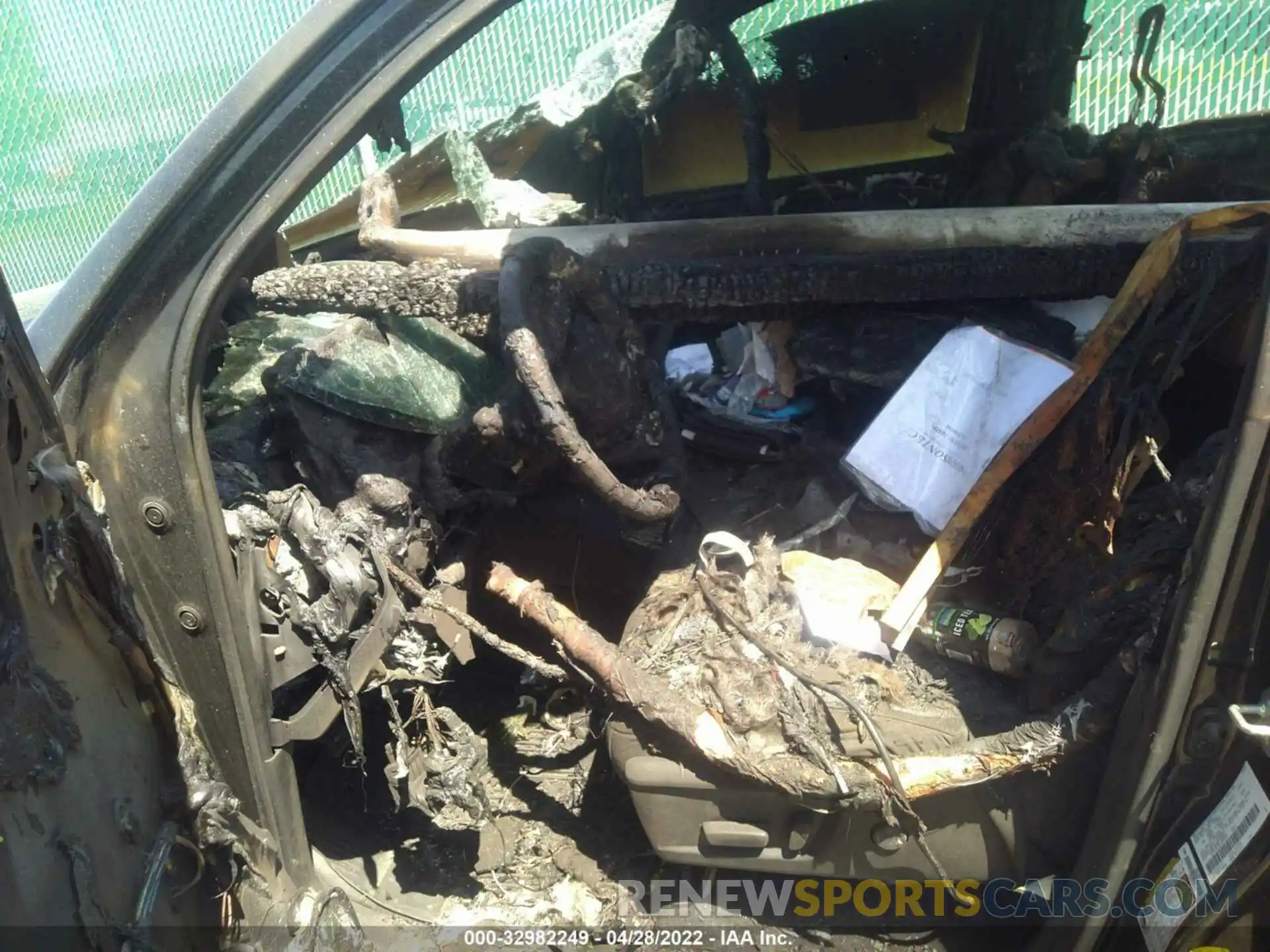 6 Photograph of a damaged car 5TFDY5F10LX927163 TOYOTA TUNDRA 4WD 2020