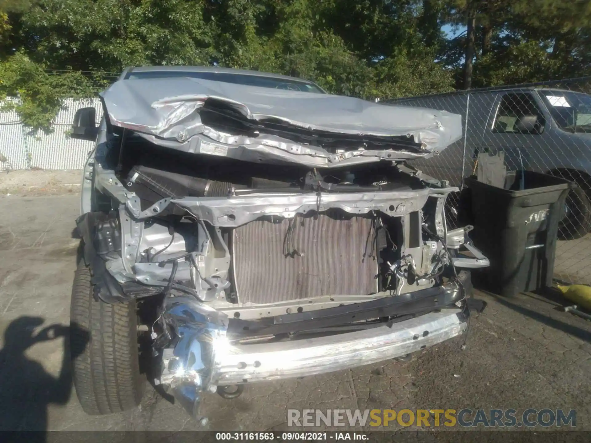 6 Photograph of a damaged car 5TFDY5F10LX927244 TOYOTA TUNDRA 4WD 2020