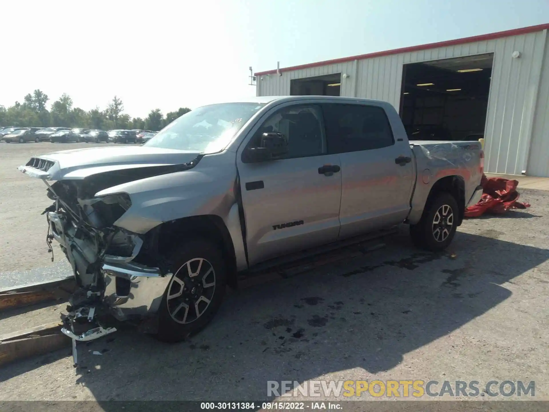 2 Photograph of a damaged car 5TFDY5F10LX930693 TOYOTA TUNDRA 4WD 2020