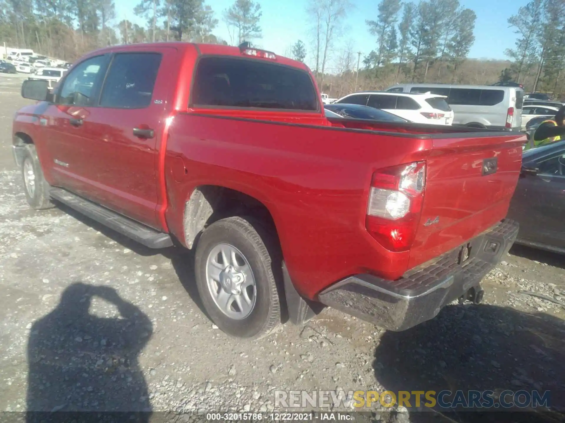 3 Photograph of a damaged car 5TFDY5F10LX932511 TOYOTA TUNDRA 4WD 2020