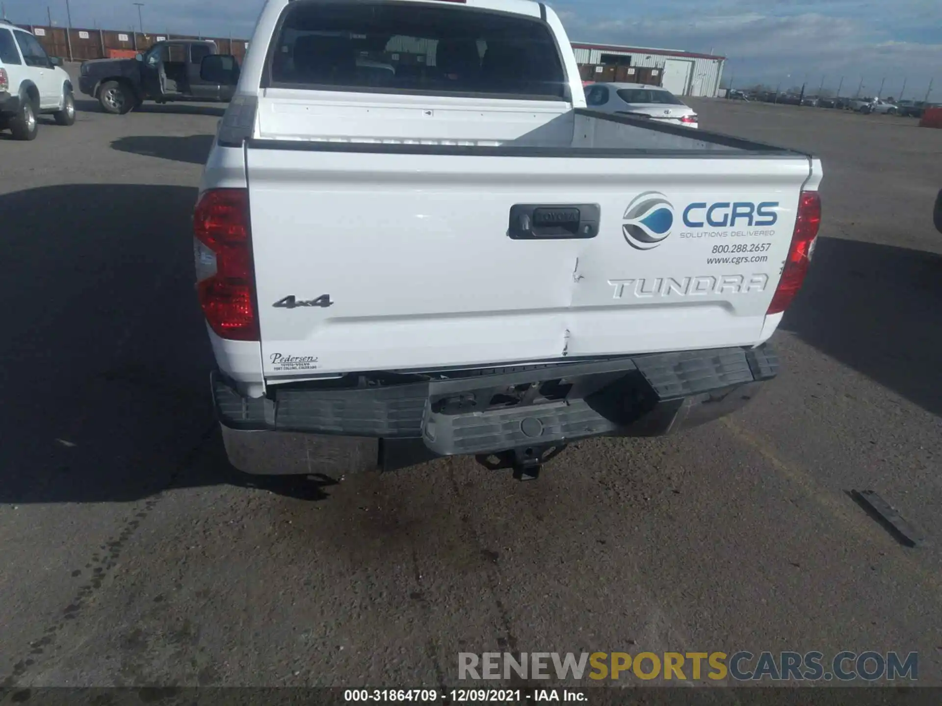 6 Photograph of a damaged car 5TFDY5F10LX938230 TOYOTA TUNDRA 4WD 2020