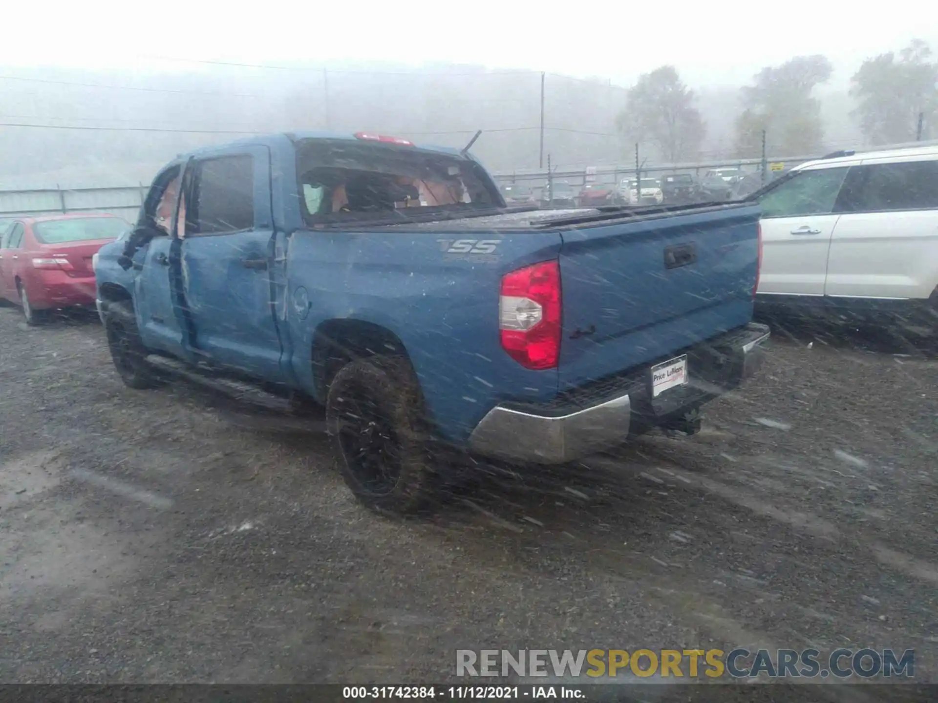 3 Photograph of a damaged car 5TFDY5F11LX879446 TOYOTA TUNDRA 4WD 2020