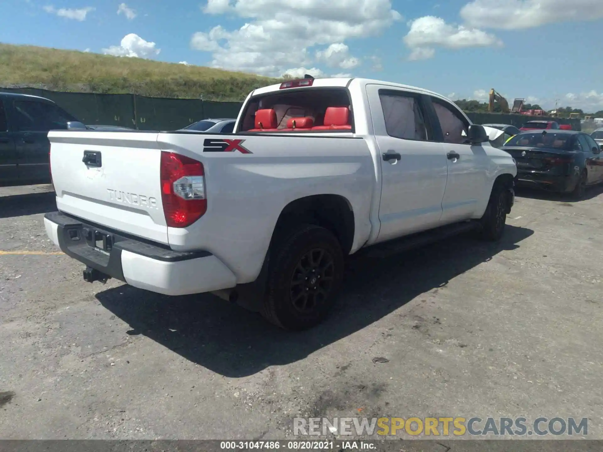 4 Фотография поврежденного автомобиля 5TFDY5F11LX895677 TOYOTA TUNDRA 4WD 2020