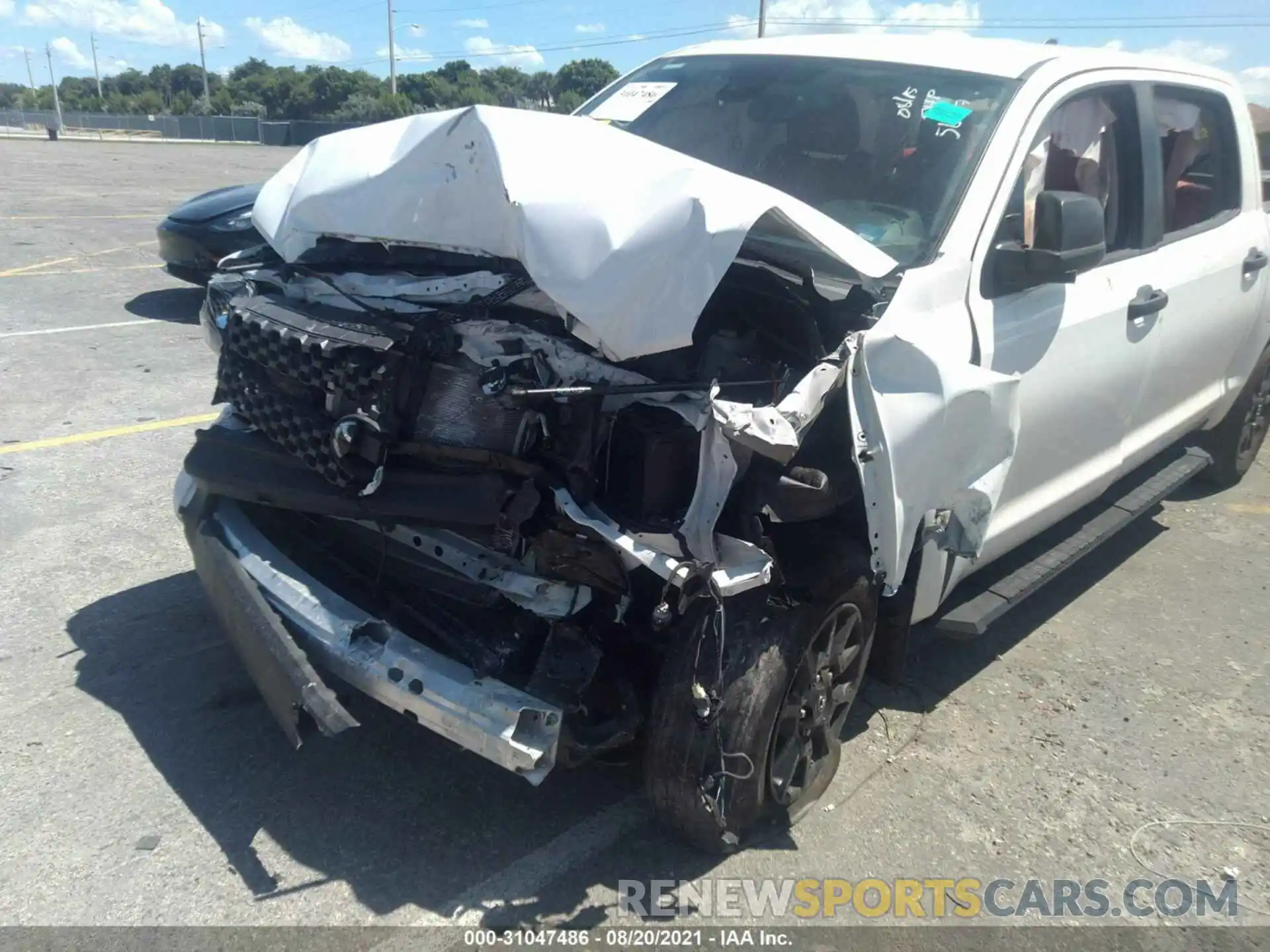 6 Photograph of a damaged car 5TFDY5F11LX895677 TOYOTA TUNDRA 4WD 2020