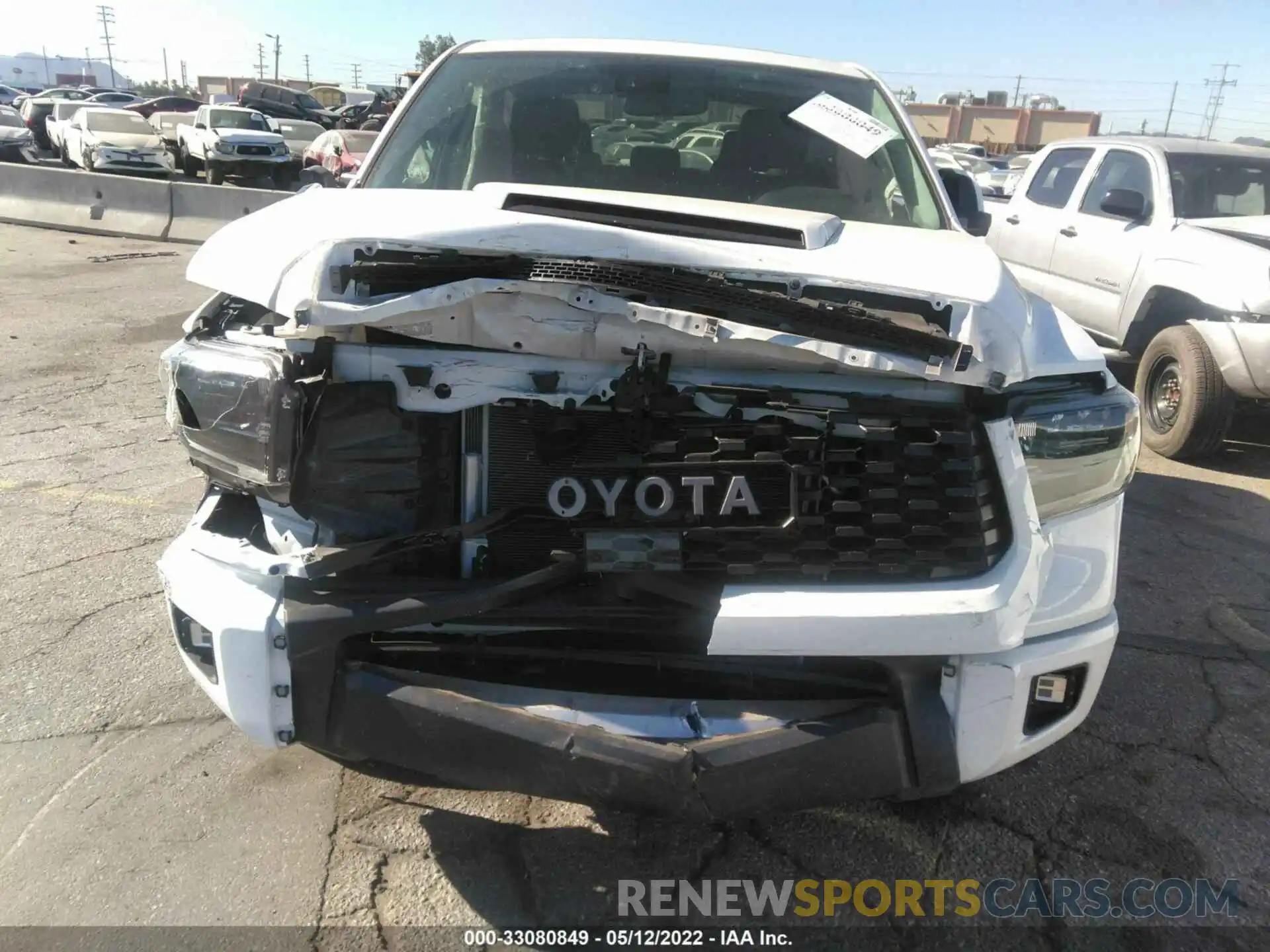 6 Photograph of a damaged car 5TFDY5F11LX896246 TOYOTA TUNDRA 4WD 2020