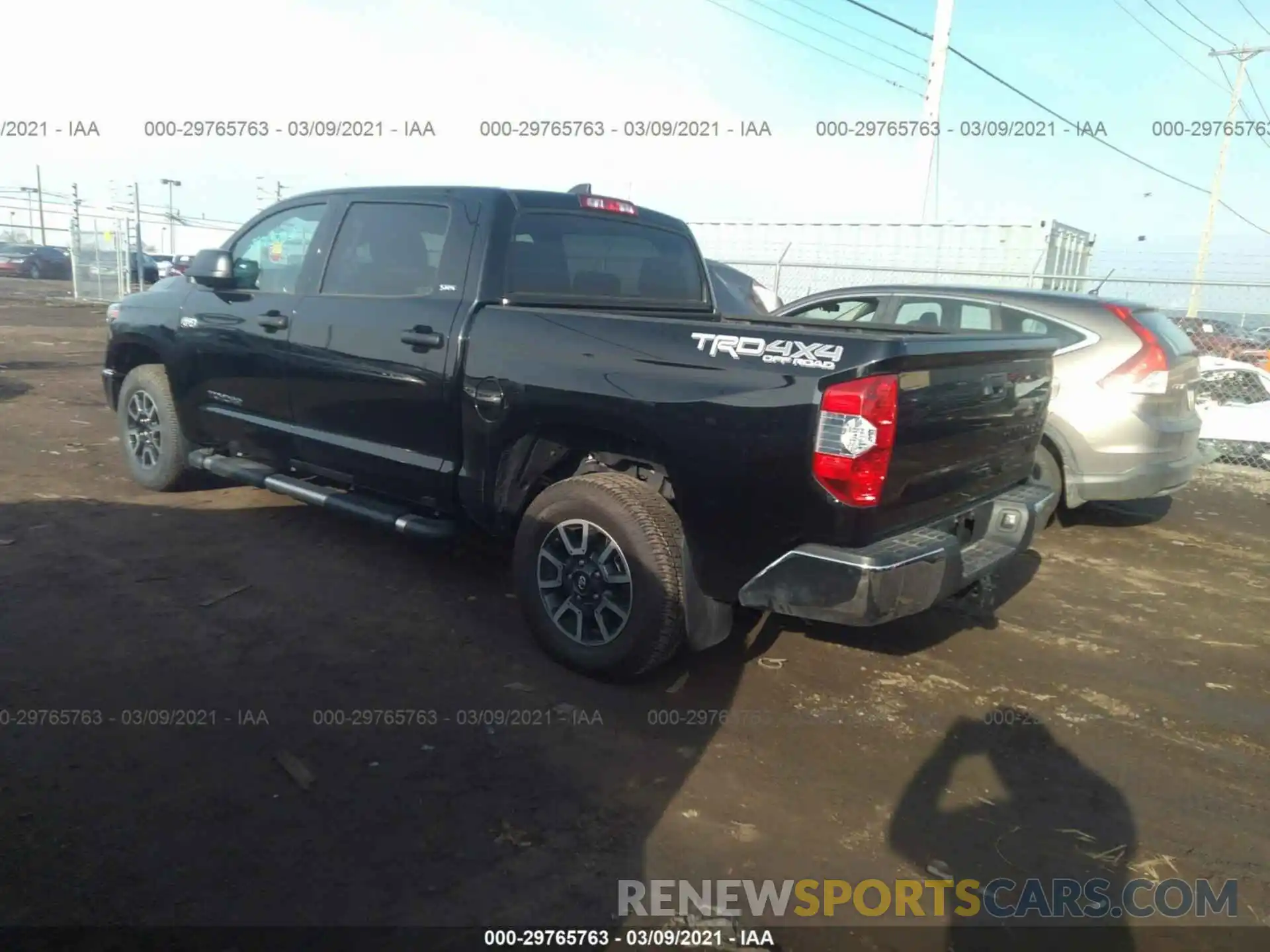 3 Фотография поврежденного автомобиля 5TFDY5F11LX934039 TOYOTA TUNDRA 4WD 2020