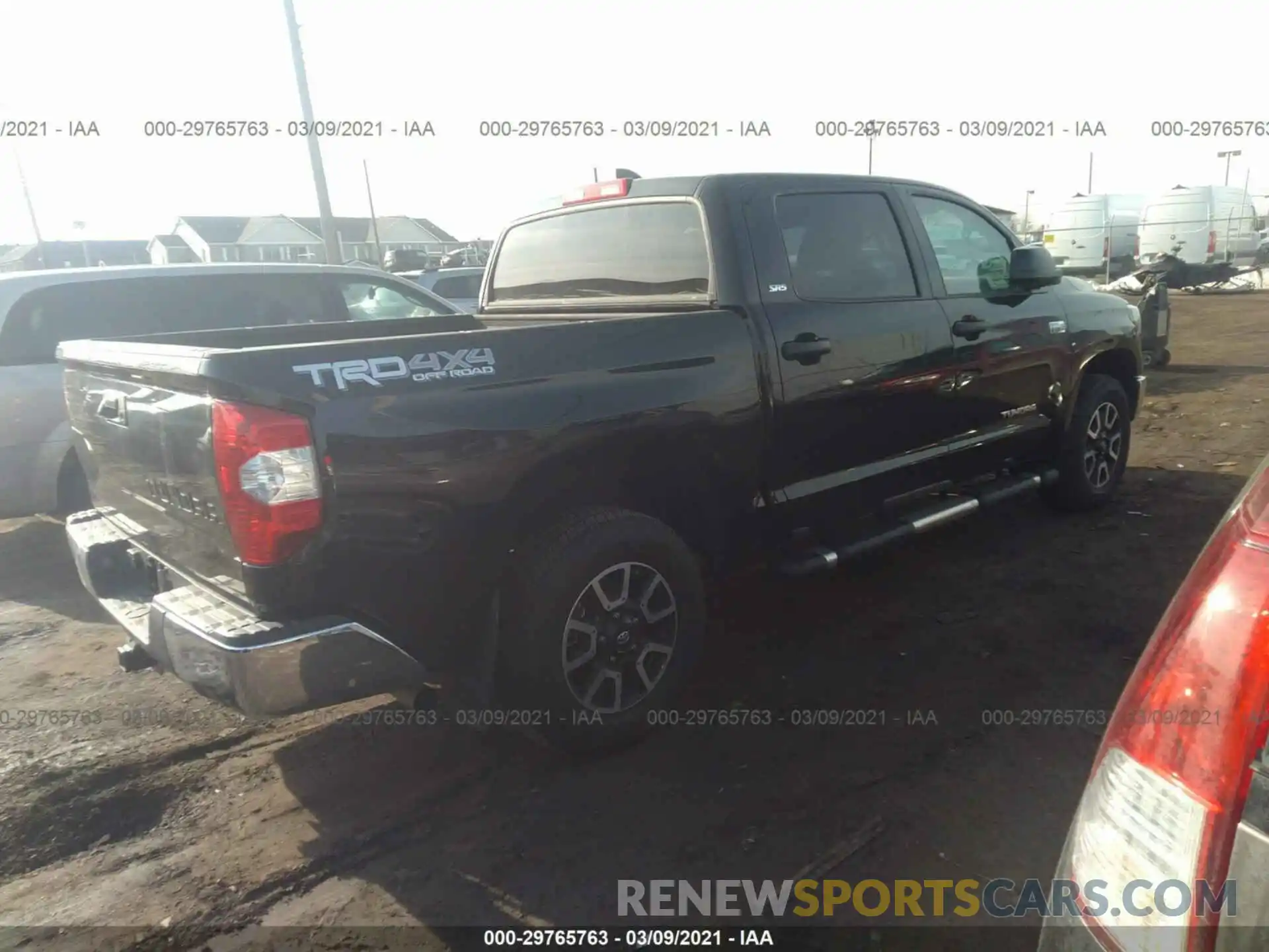 4 Photograph of a damaged car 5TFDY5F11LX934039 TOYOTA TUNDRA 4WD 2020