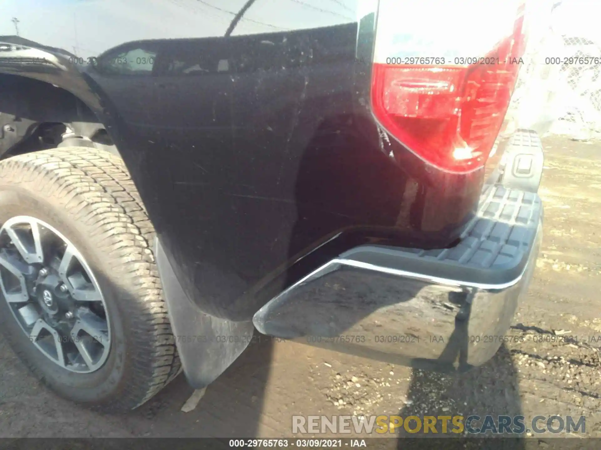 6 Photograph of a damaged car 5TFDY5F11LX934039 TOYOTA TUNDRA 4WD 2020