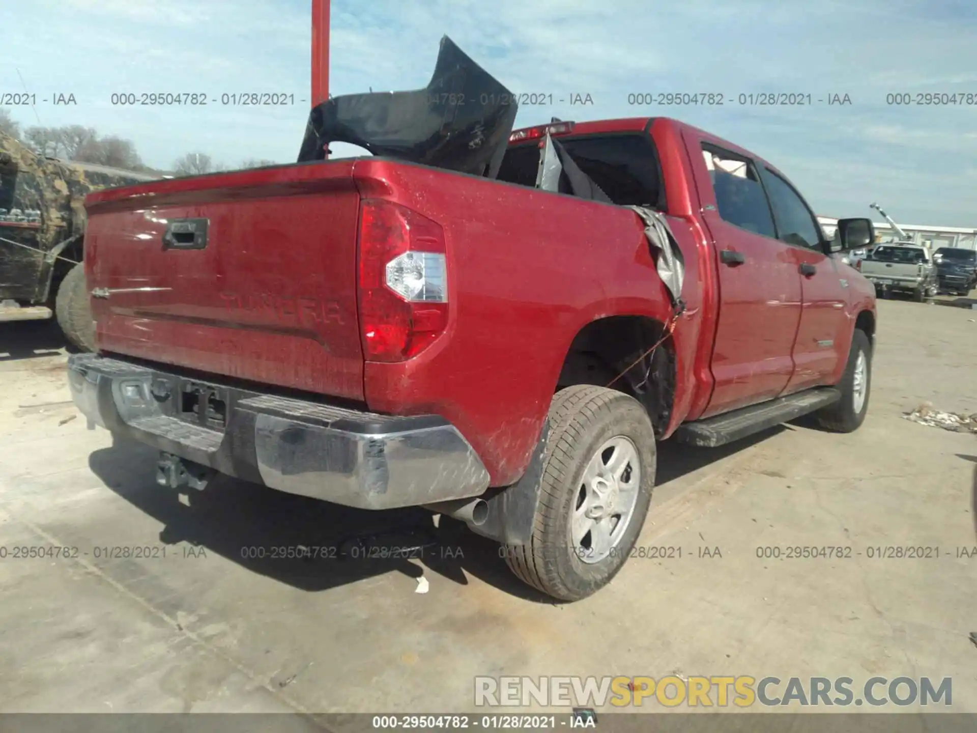 4 Фотография поврежденного автомобиля 5TFDY5F11LX953139 TOYOTA TUNDRA 4WD 2020