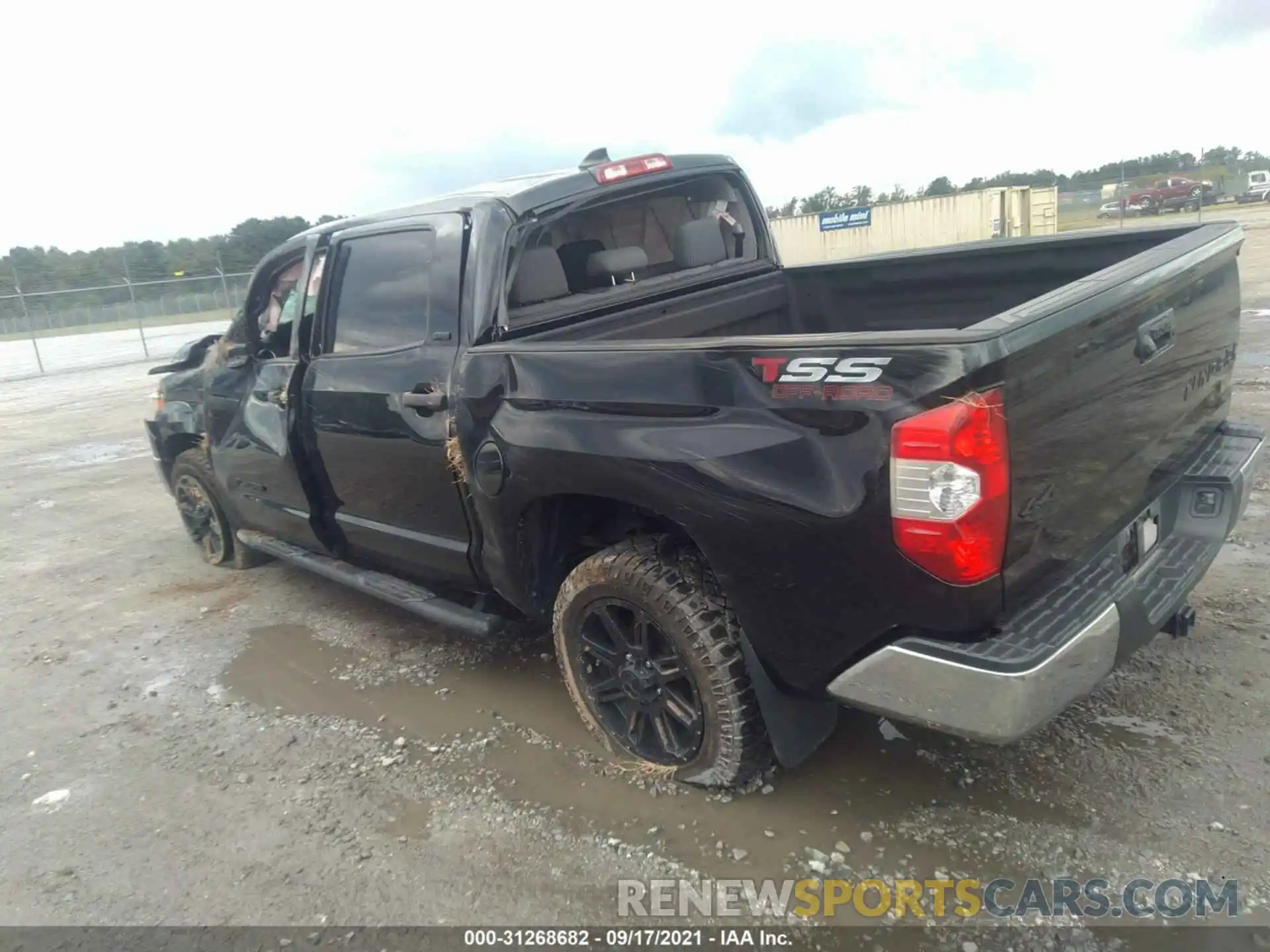 3 Photograph of a damaged car 5TFDY5F12LX871338 TOYOTA TUNDRA 4WD 2020