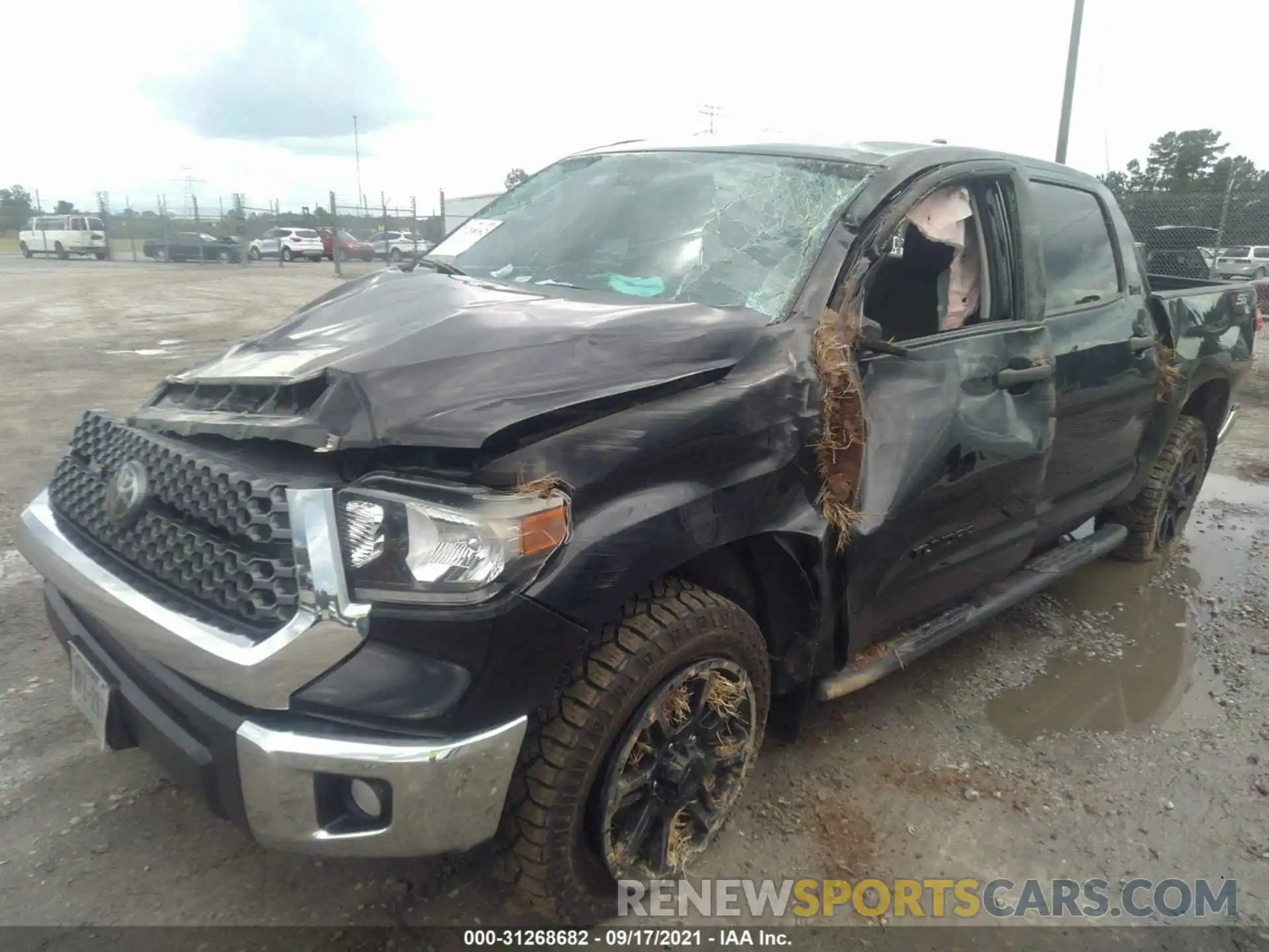 6 Photograph of a damaged car 5TFDY5F12LX871338 TOYOTA TUNDRA 4WD 2020