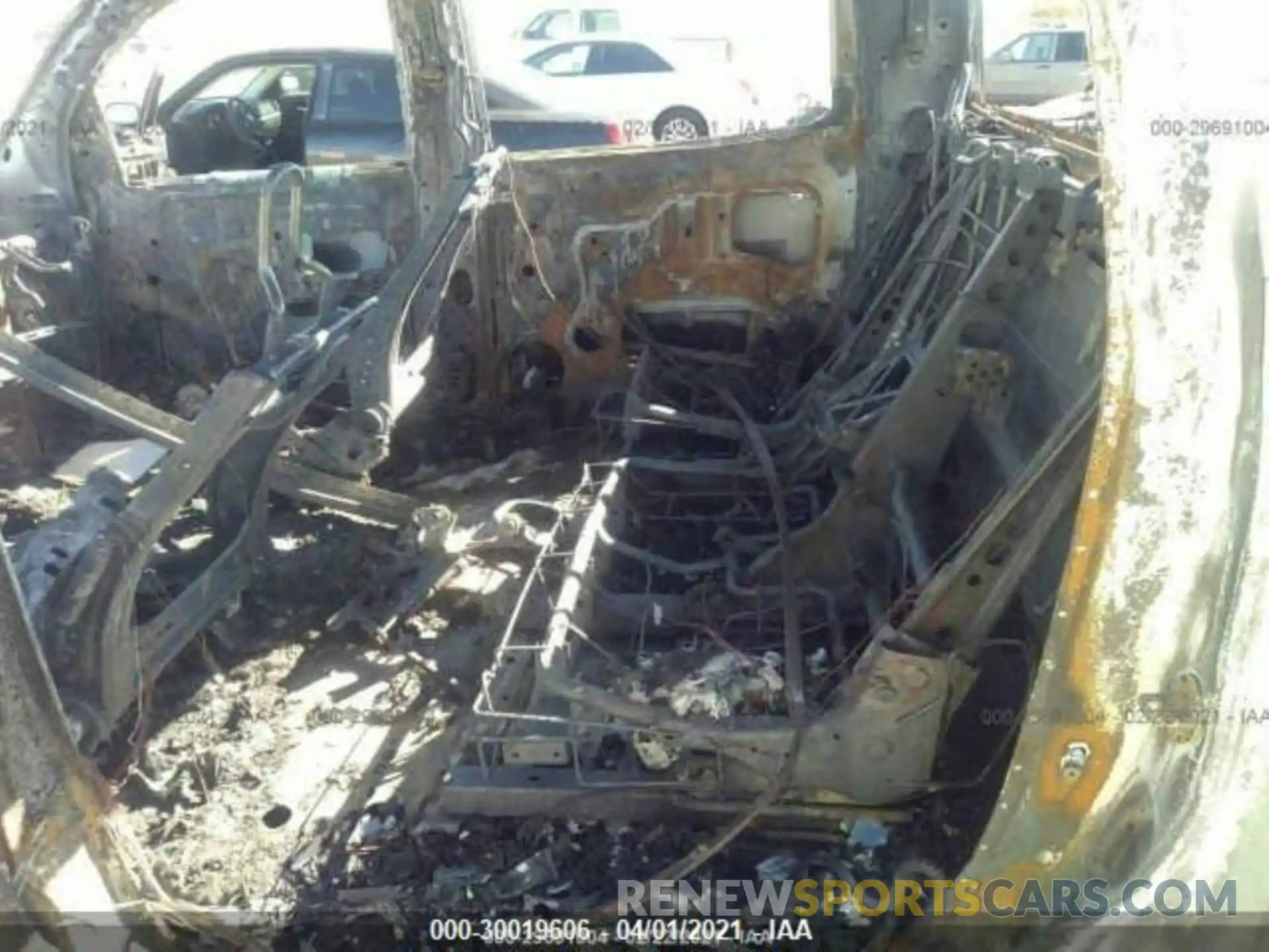 8 Photograph of a damaged car 5TFDY5F12LX915953 TOYOTA TUNDRA 4WD 2020