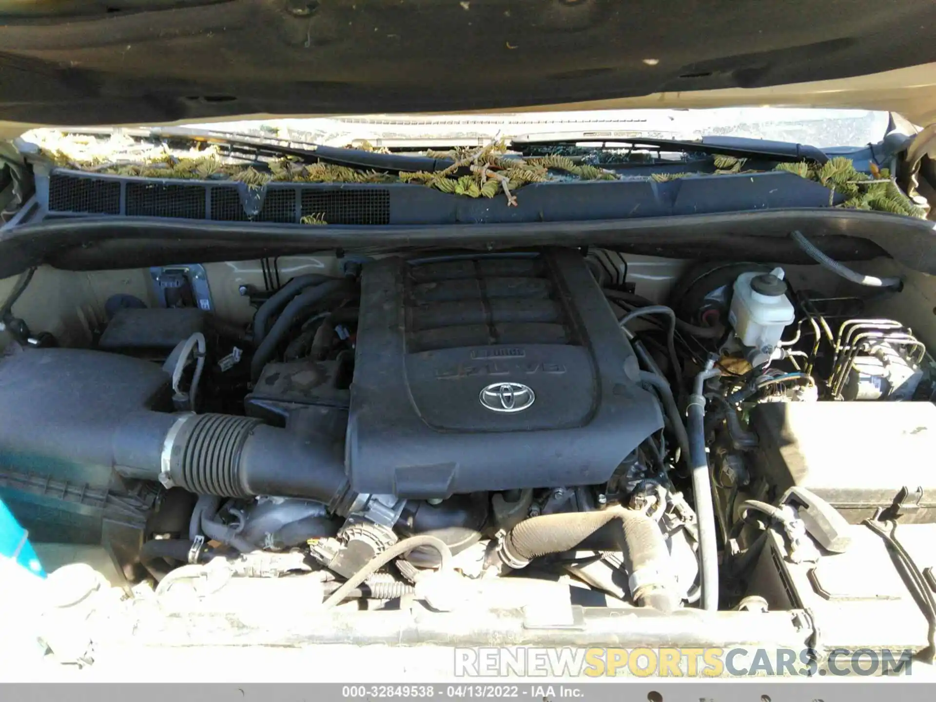 10 Photograph of a damaged car 5TFDY5F12LX916326 TOYOTA TUNDRA 4WD 2020