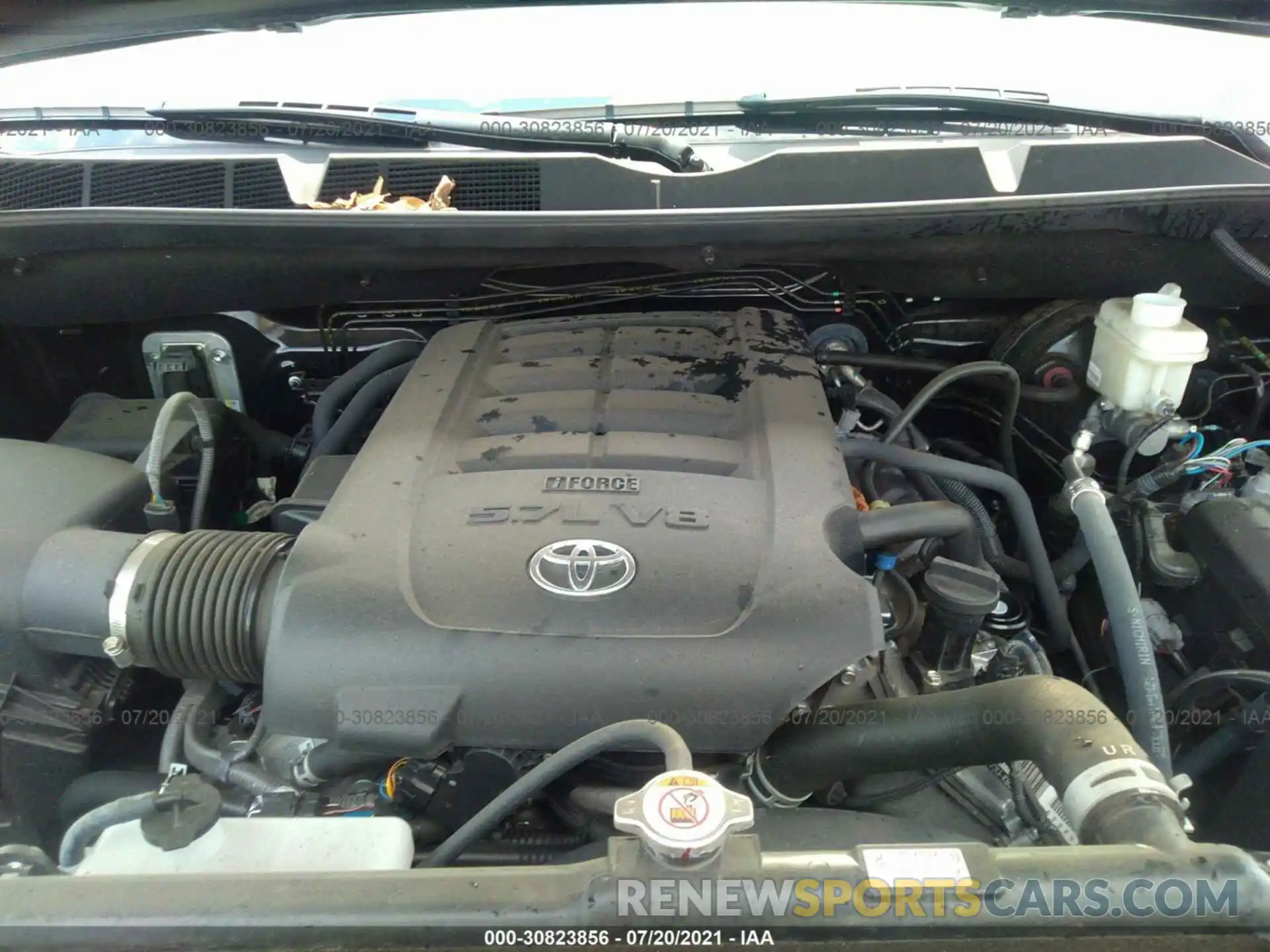 10 Photograph of a damaged car 5TFDY5F12LX918271 TOYOTA TUNDRA 4WD 2020