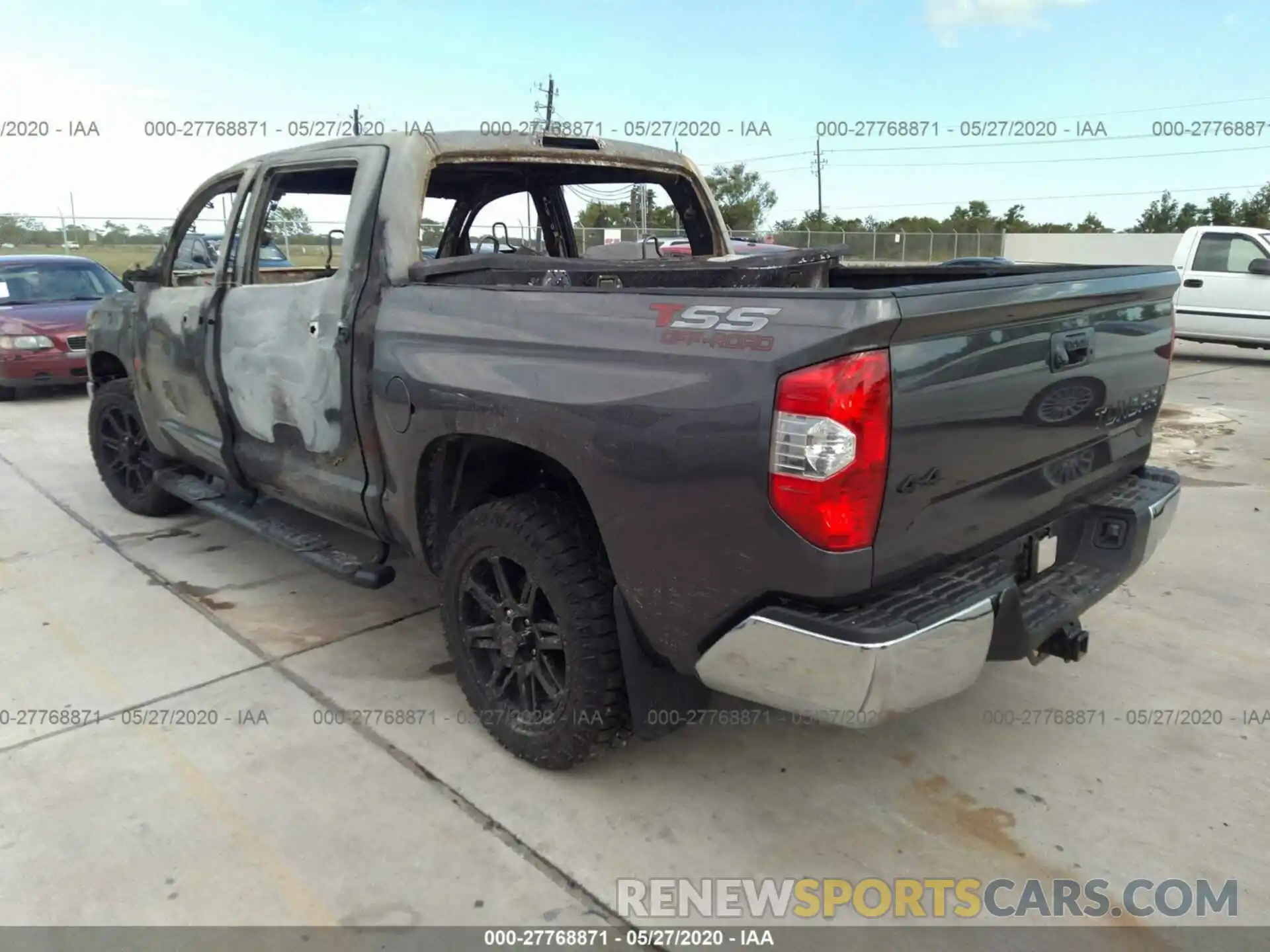 3 Photograph of a damaged car 5TFDY5F12LX933112 TOYOTA TUNDRA 4WD 2020