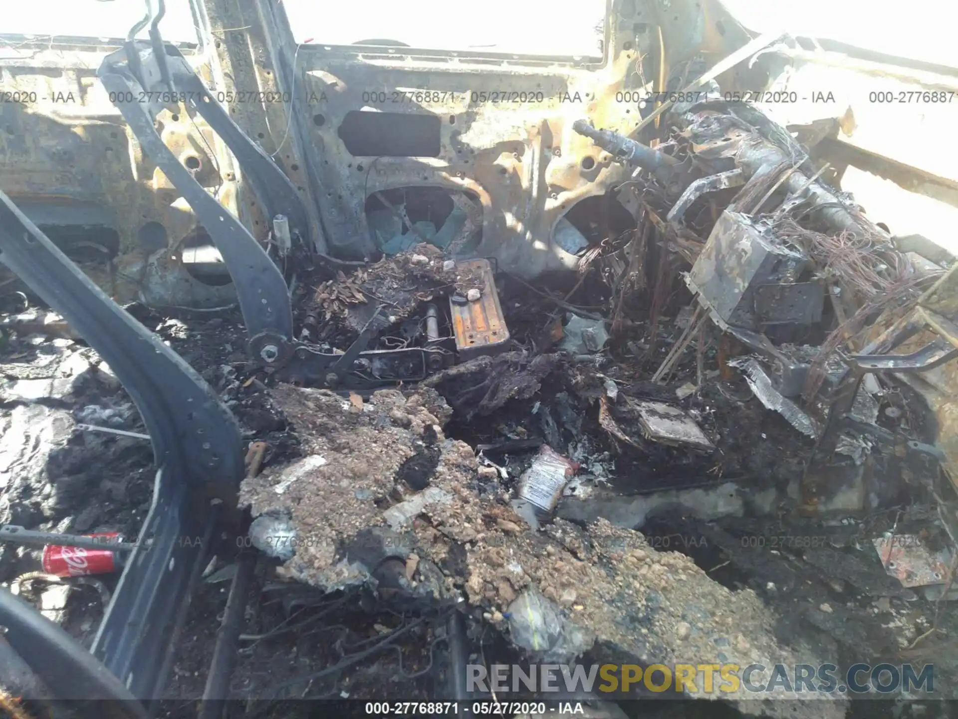 5 Photograph of a damaged car 5TFDY5F12LX933112 TOYOTA TUNDRA 4WD 2020