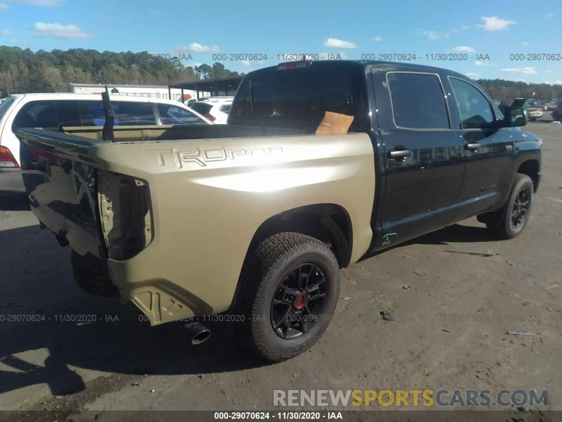 4 Photograph of a damaged car 5TFDY5F12LX935409 TOYOTA TUNDRA 4WD 2020