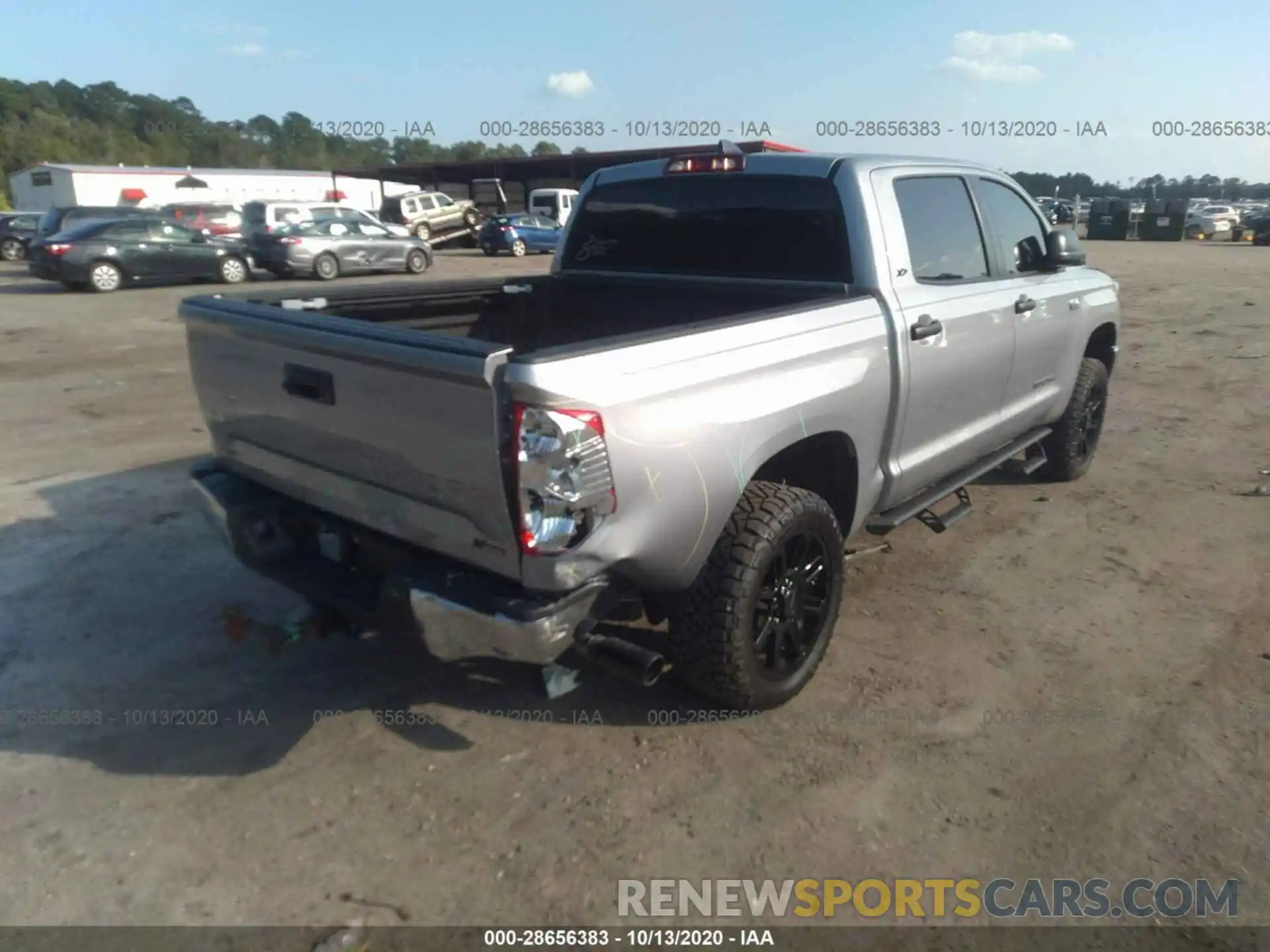 4 Фотография поврежденного автомобиля 5TFDY5F12LX943106 TOYOTA TUNDRA 4WD 2020