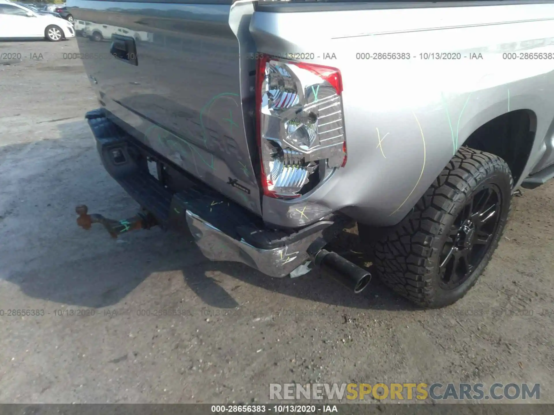 6 Photograph of a damaged car 5TFDY5F12LX943106 TOYOTA TUNDRA 4WD 2020