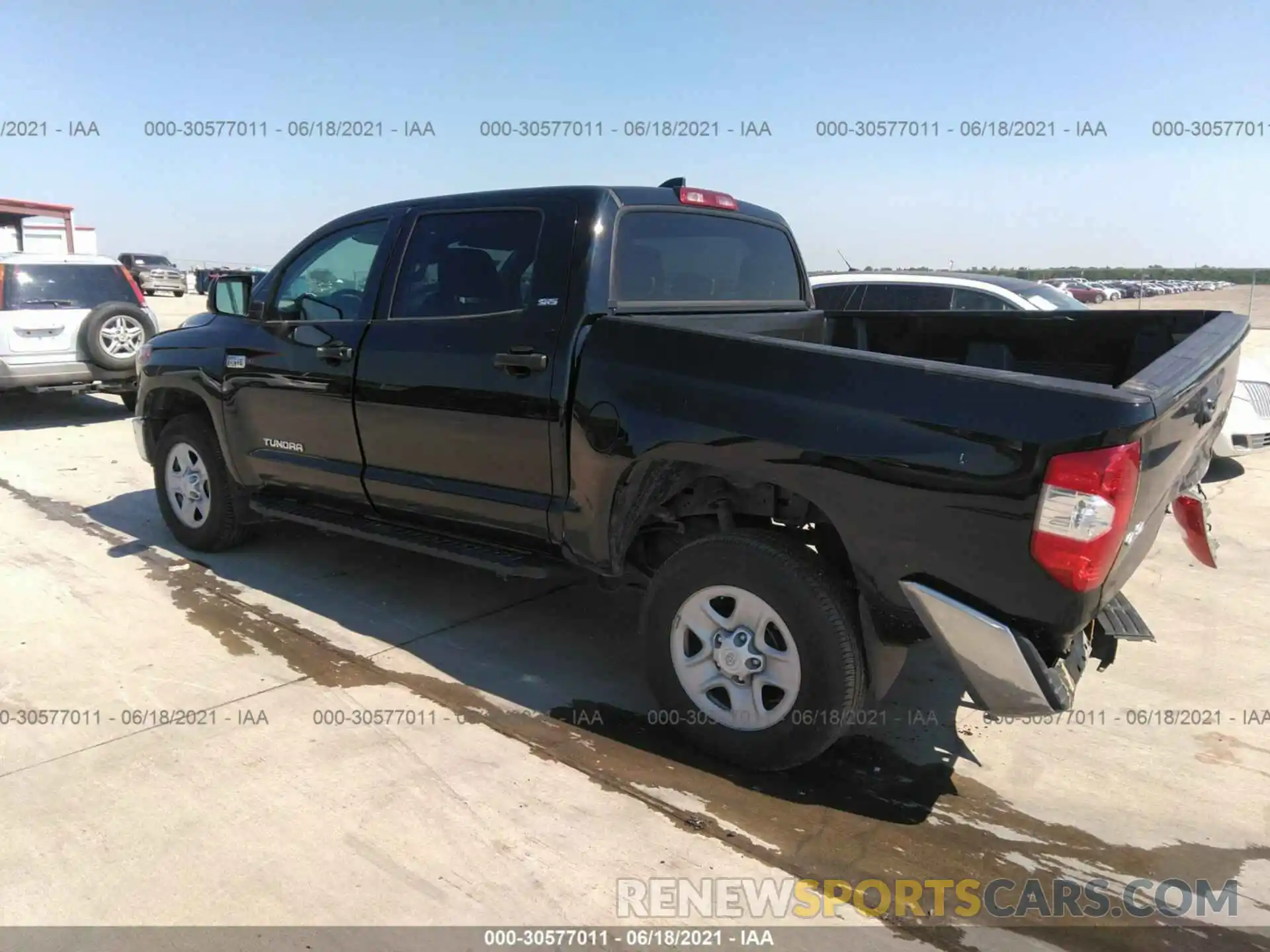 3 Photograph of a damaged car 5TFDY5F13LX887578 TOYOTA TUNDRA 4WD 2020