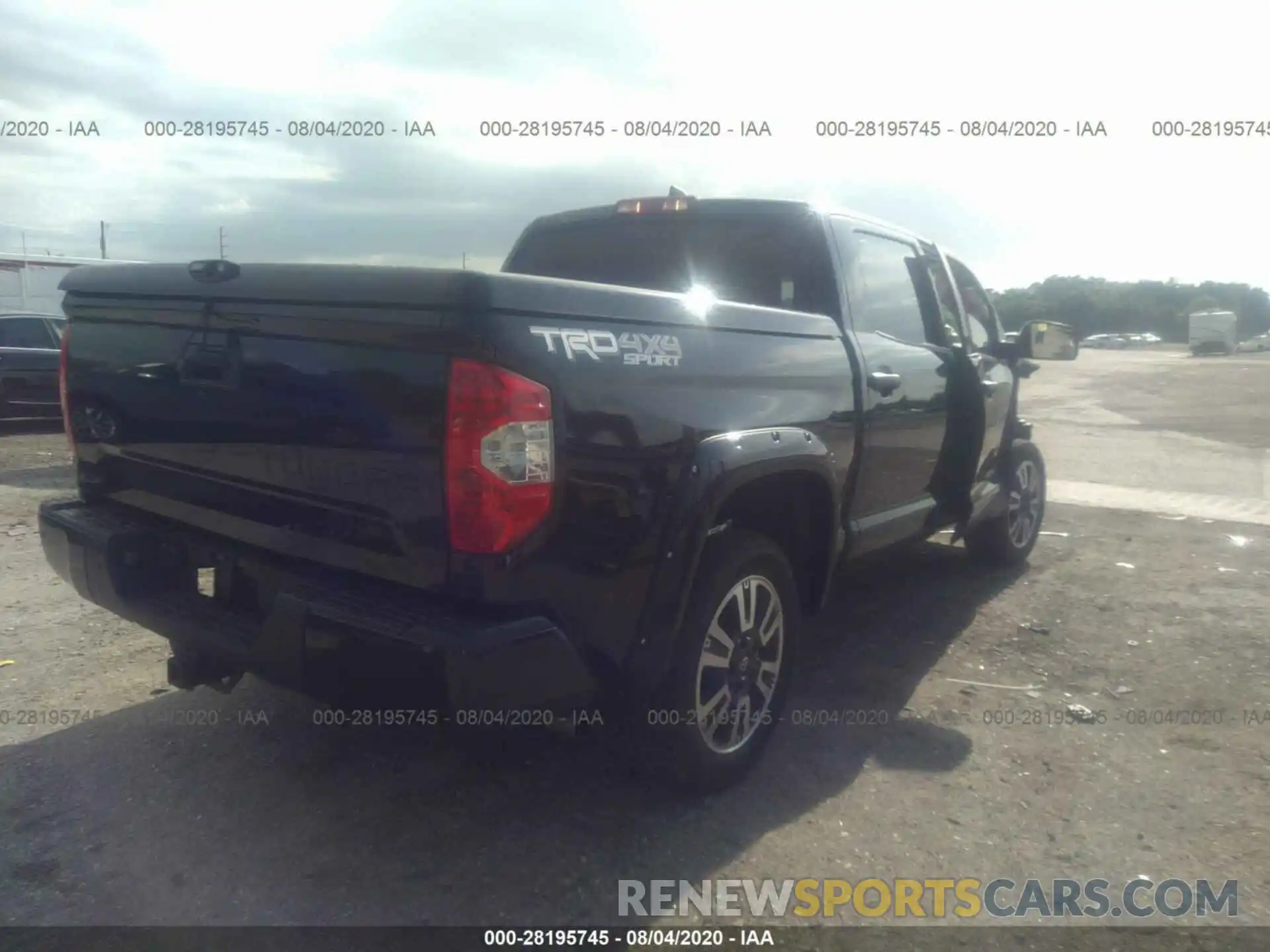 4 Фотография поврежденного автомобиля 5TFDY5F13LX891257 TOYOTA TUNDRA 4WD 2020