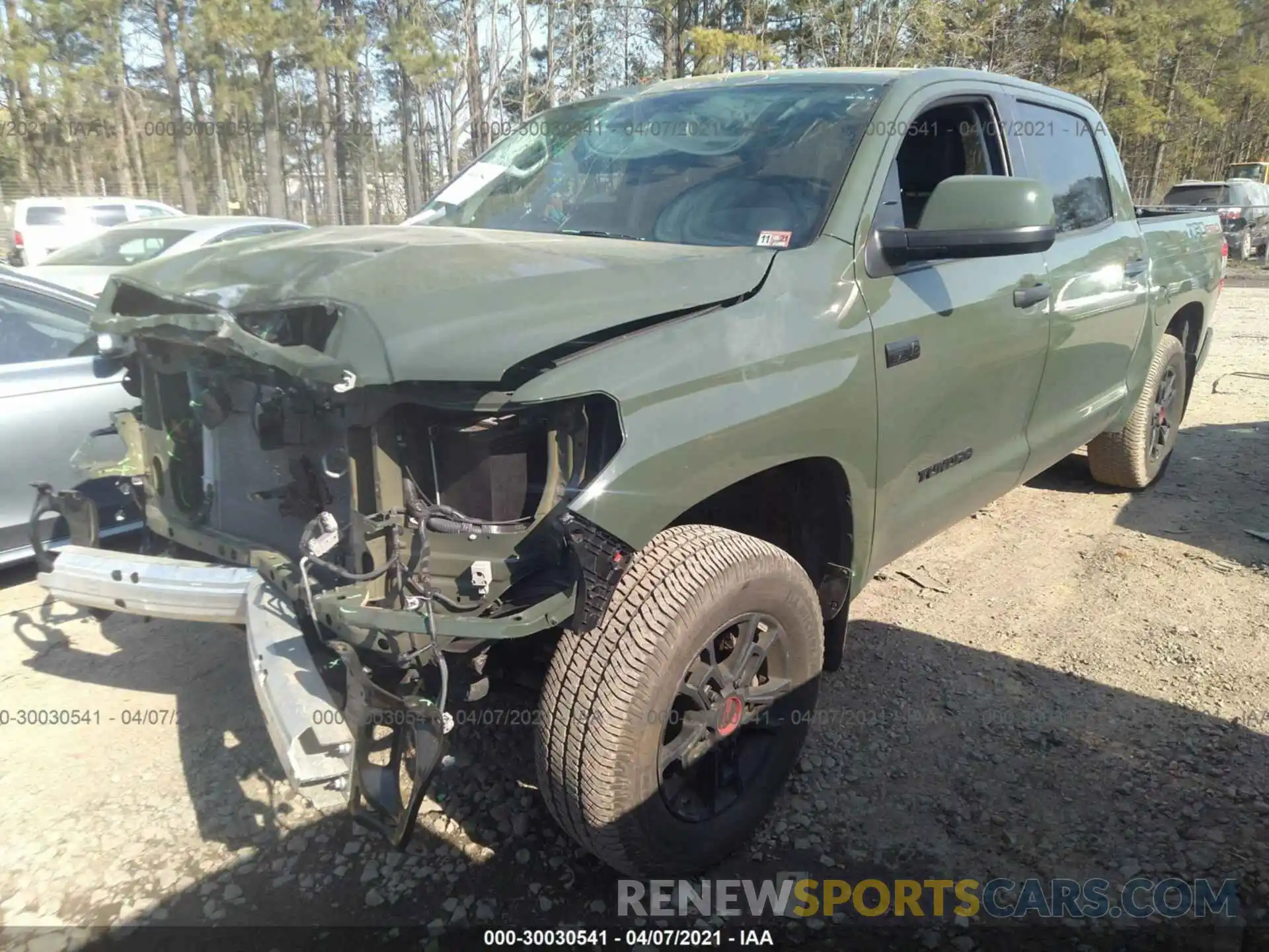 2 Photograph of a damaged car 5TFDY5F13LX892618 TOYOTA TUNDRA 4WD 2020