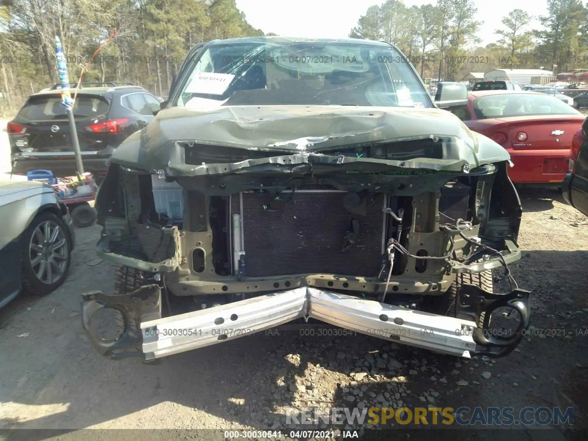 6 Photograph of a damaged car 5TFDY5F13LX892618 TOYOTA TUNDRA 4WD 2020