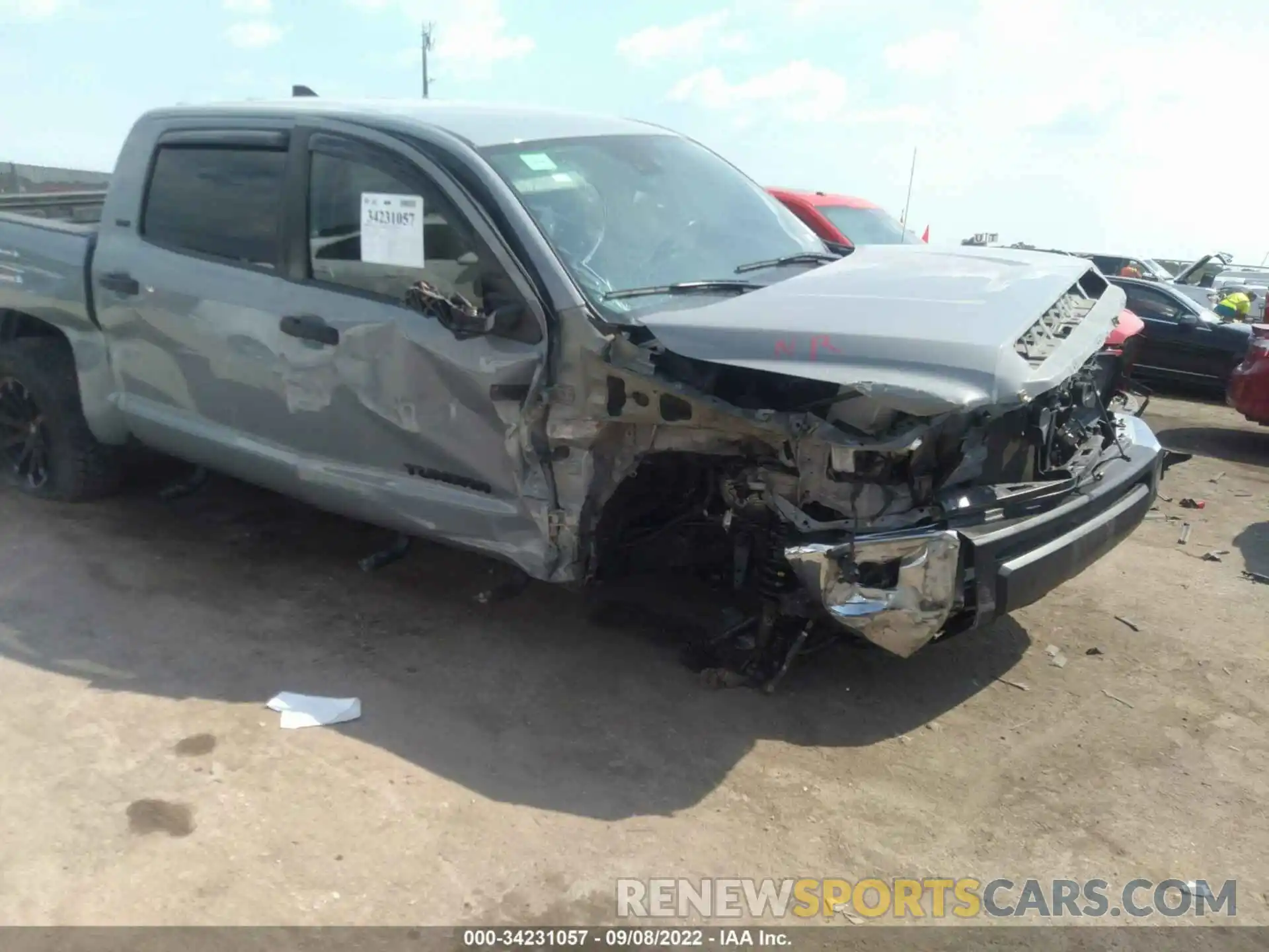 6 Photograph of a damaged car 5TFDY5F13LX898709 TOYOTA TUNDRA 4WD 2020