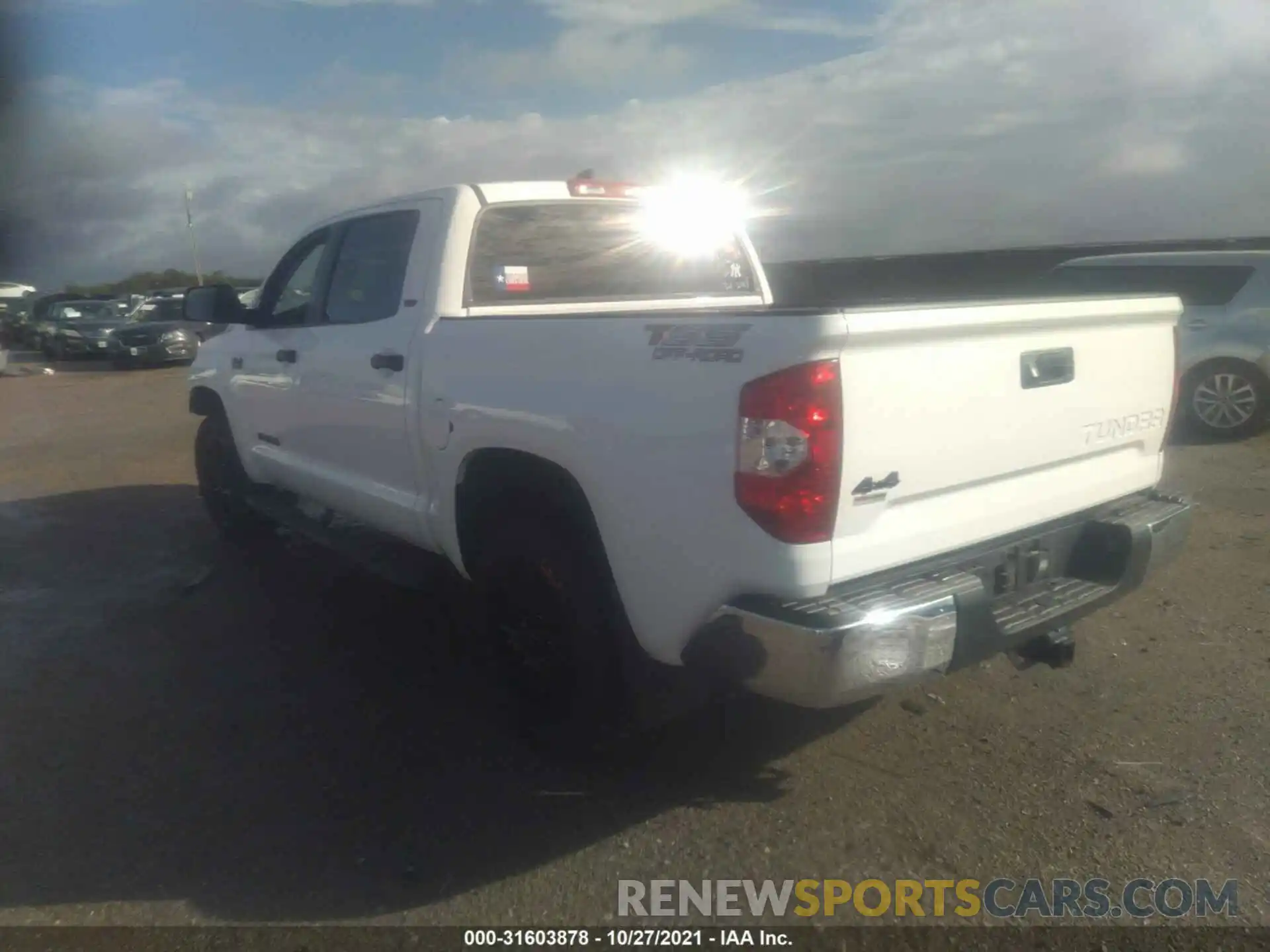 3 Photograph of a damaged car 5TFDY5F13LX903911 TOYOTA TUNDRA 4WD 2020