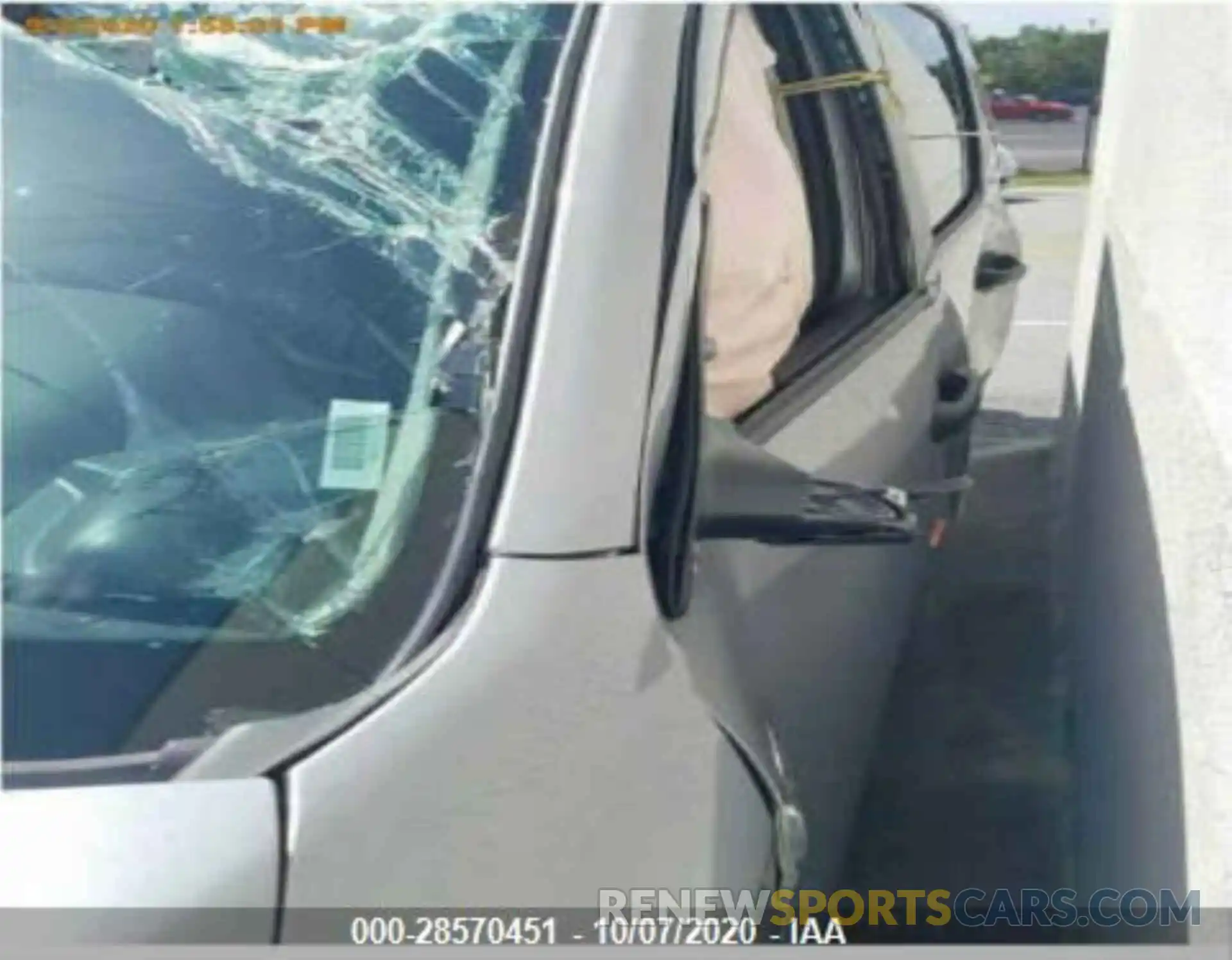 2 Photograph of a damaged car 5TFDY5F13LX909191 TOYOTA TUNDRA 4WD 2020