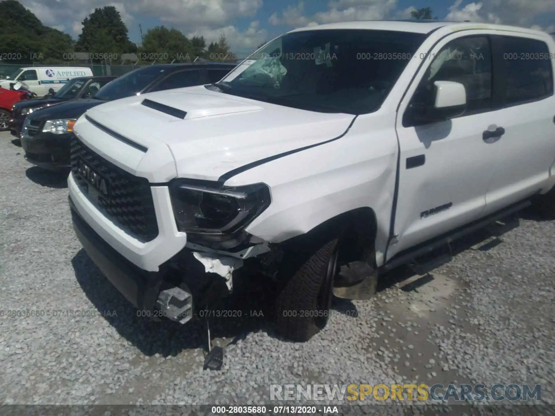 6 Photograph of a damaged car 5TFDY5F13LX918411 TOYOTA TUNDRA 4WD 2020