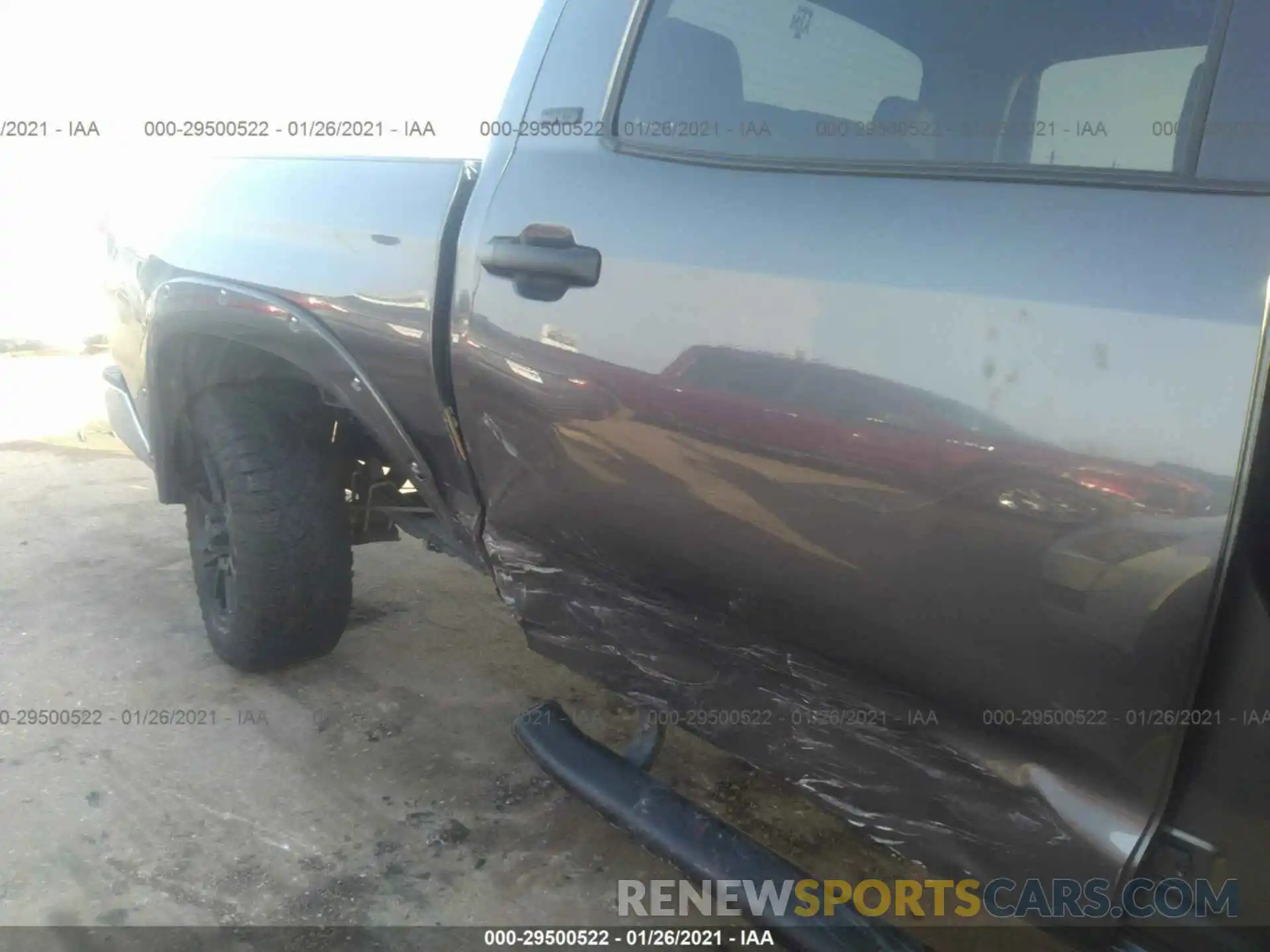 6 Фотография поврежденного автомобиля 5TFDY5F13LX919574 TOYOTA TUNDRA 4WD 2020