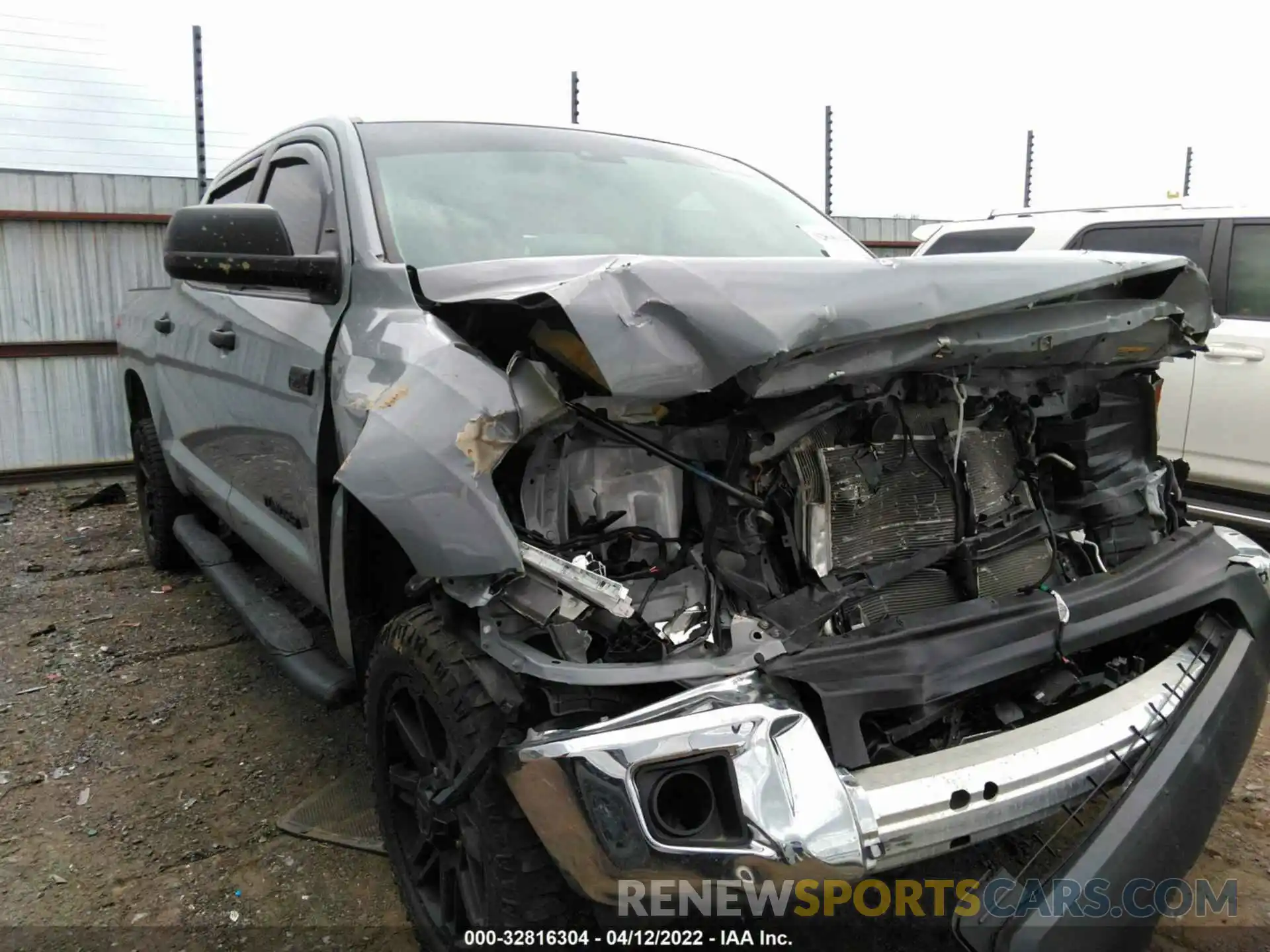 1 Photograph of a damaged car 5TFDY5F13LX934043 TOYOTA TUNDRA 4WD 2020