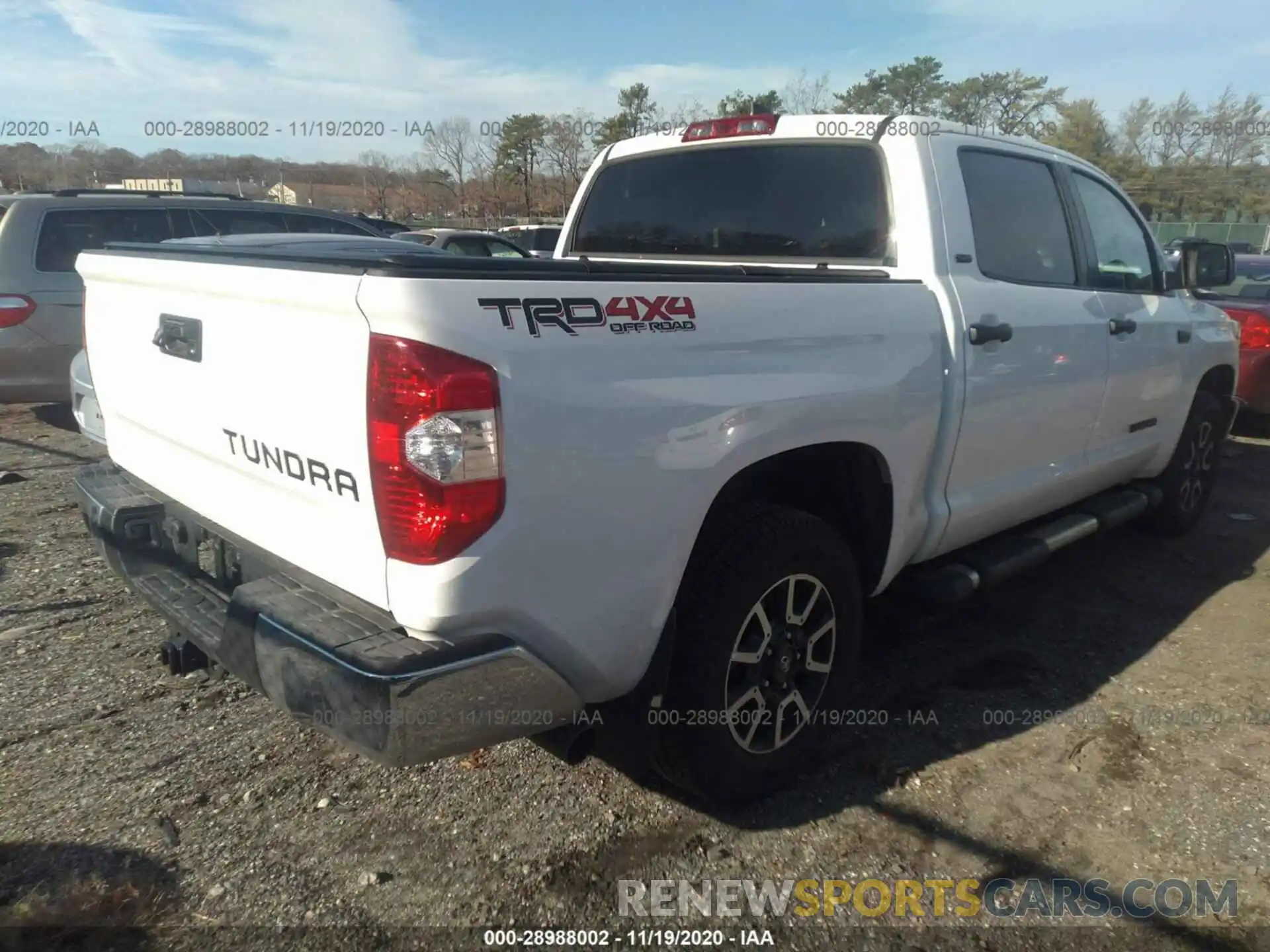 4 Фотография поврежденного автомобиля 5TFDY5F13LX940232 TOYOTA TUNDRA 4WD 2020