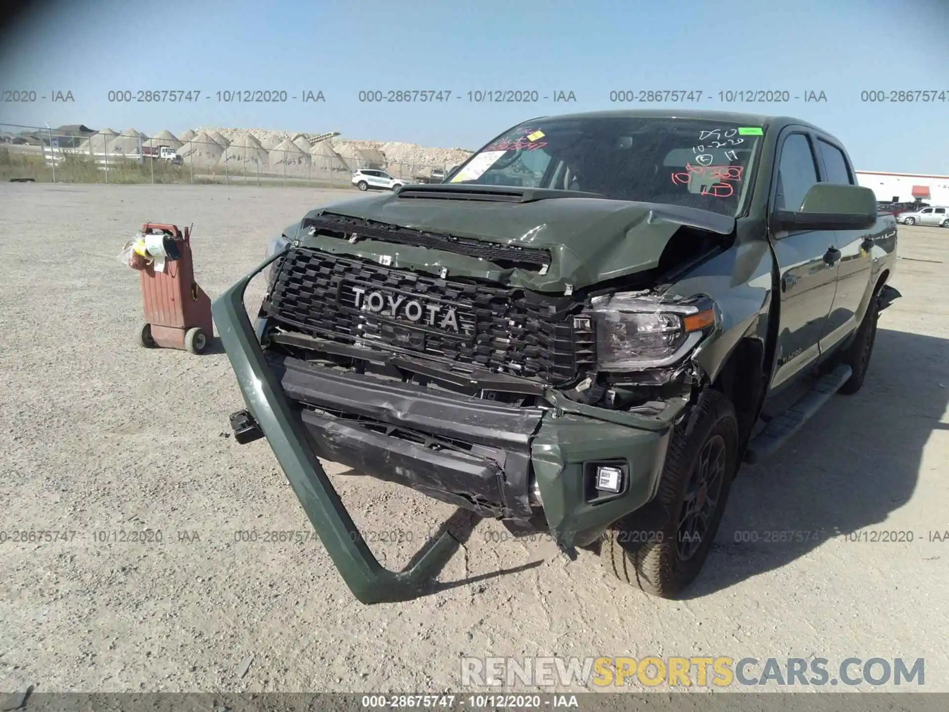 6 Photograph of a damaged car 5TFDY5F13LX949609 TOYOTA TUNDRA 4WD 2020