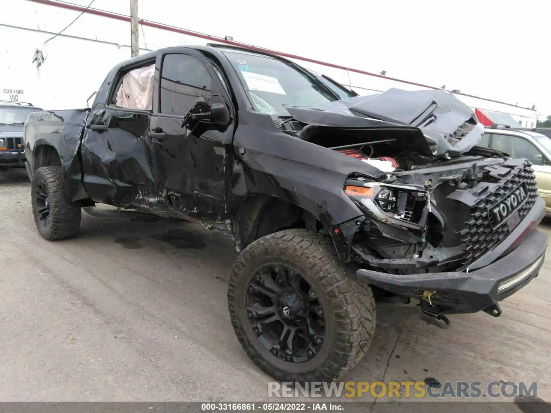 1 Photograph of a damaged car 5TFDY5F14LX894894 TOYOTA TUNDRA 4WD 2020