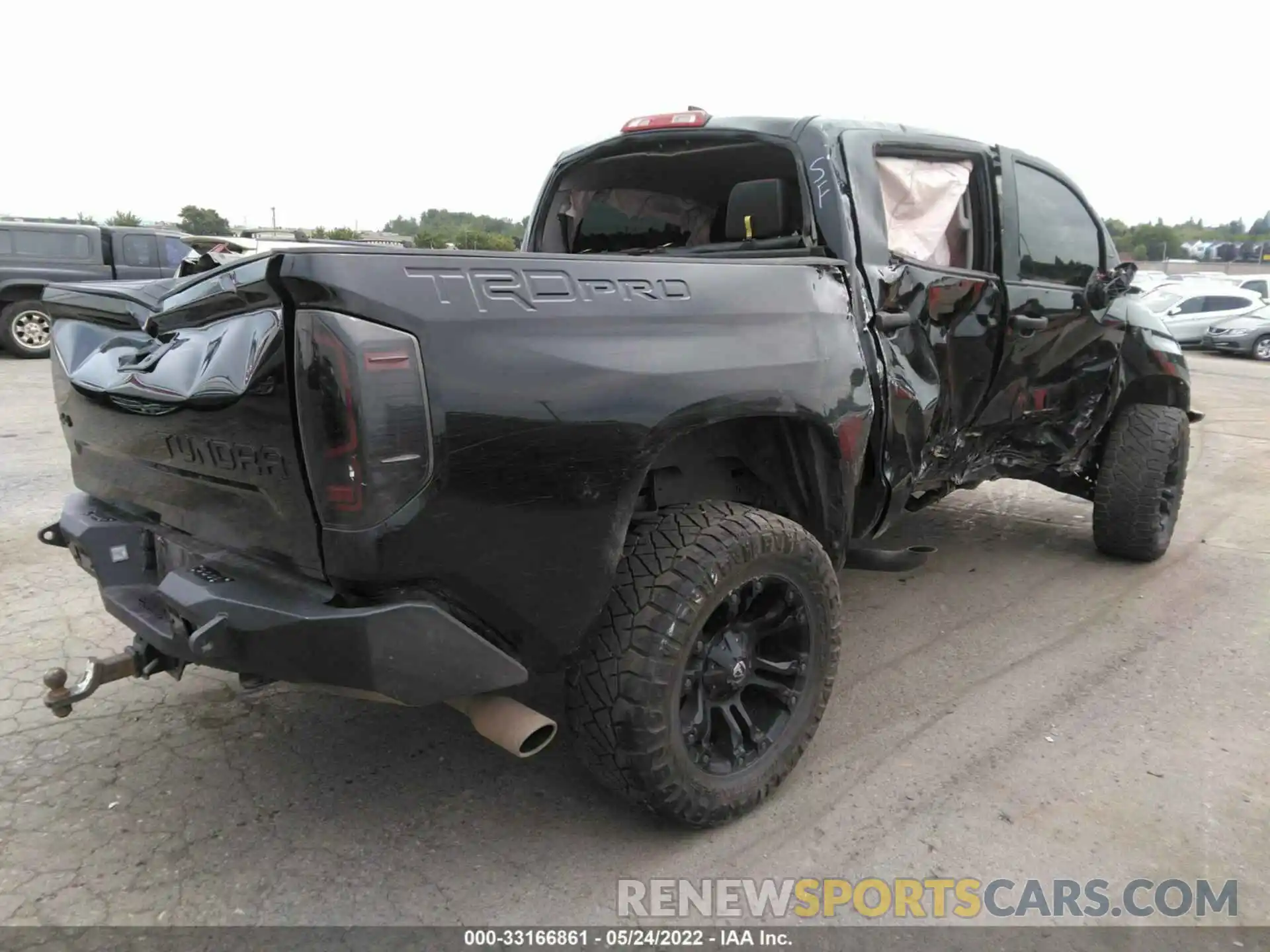 4 Photograph of a damaged car 5TFDY5F14LX894894 TOYOTA TUNDRA 4WD 2020