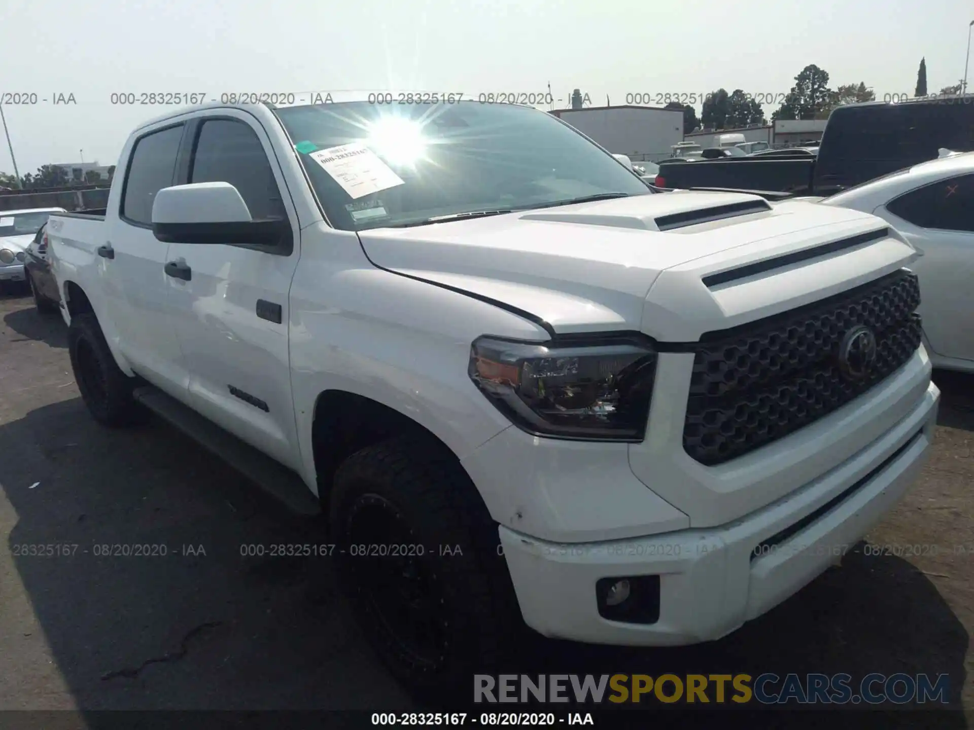 1 Photograph of a damaged car 5TFDY5F14LX936318 TOYOTA TUNDRA 4WD 2020