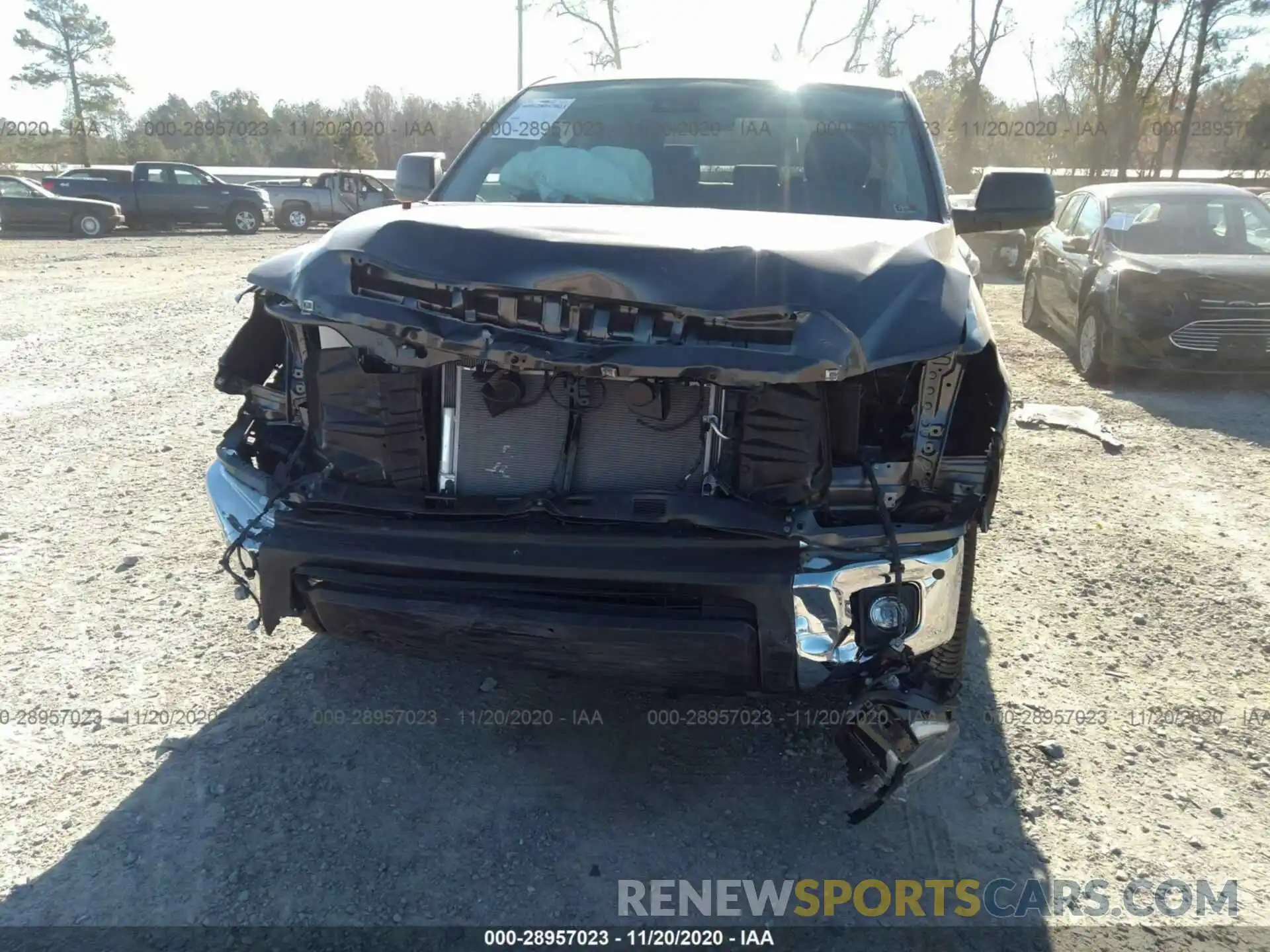 6 Photograph of a damaged car 5TFDY5F14LX936349 TOYOTA TUNDRA 4WD 2020