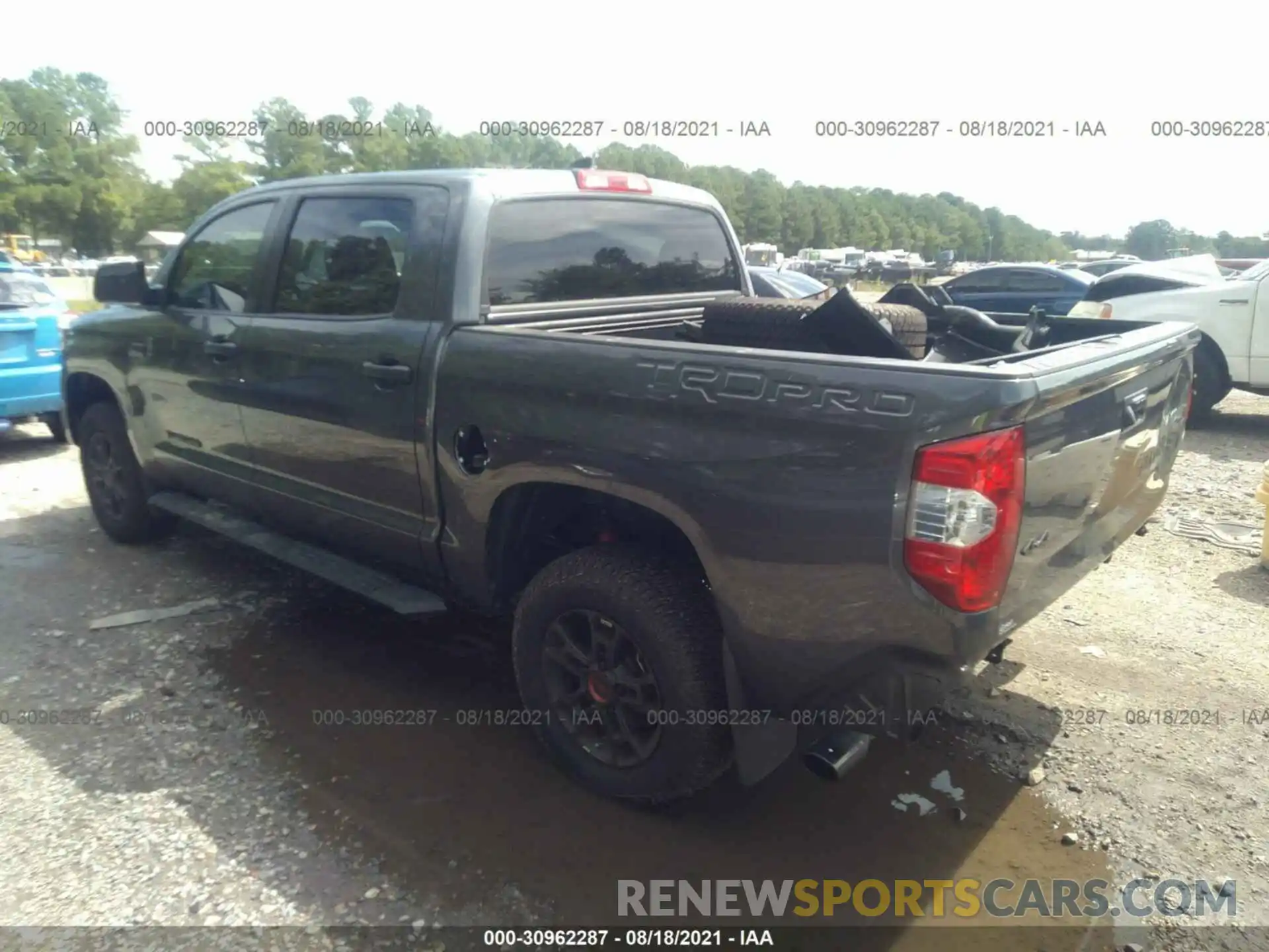 3 Photograph of a damaged car 5TFDY5F14LX949537 TOYOTA TUNDRA 4WD 2020